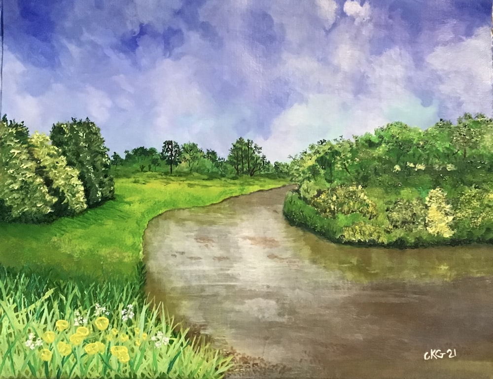 una pintura de un río que corre a través de un exuberante campo verde