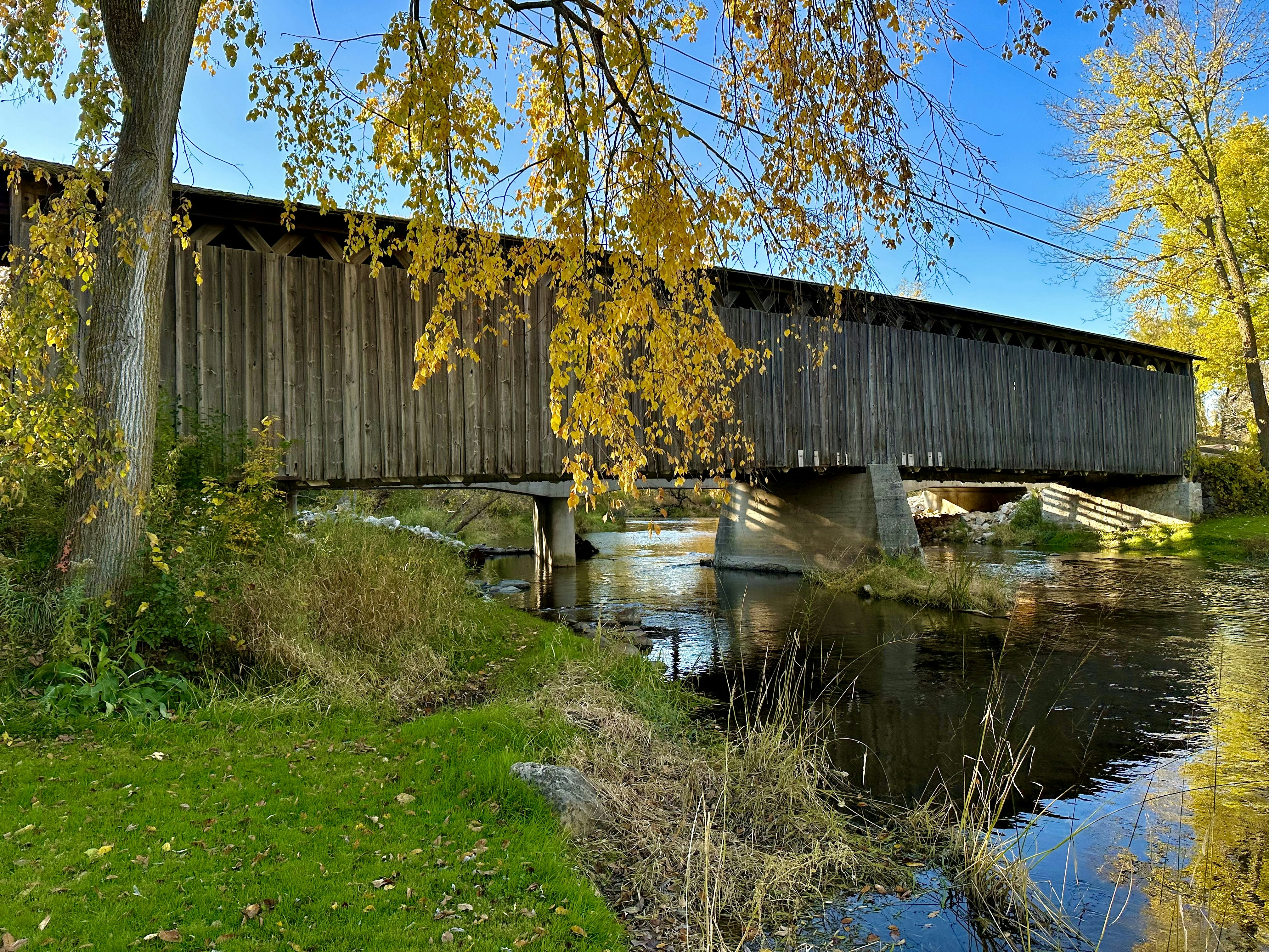 Photo by midkiffaries