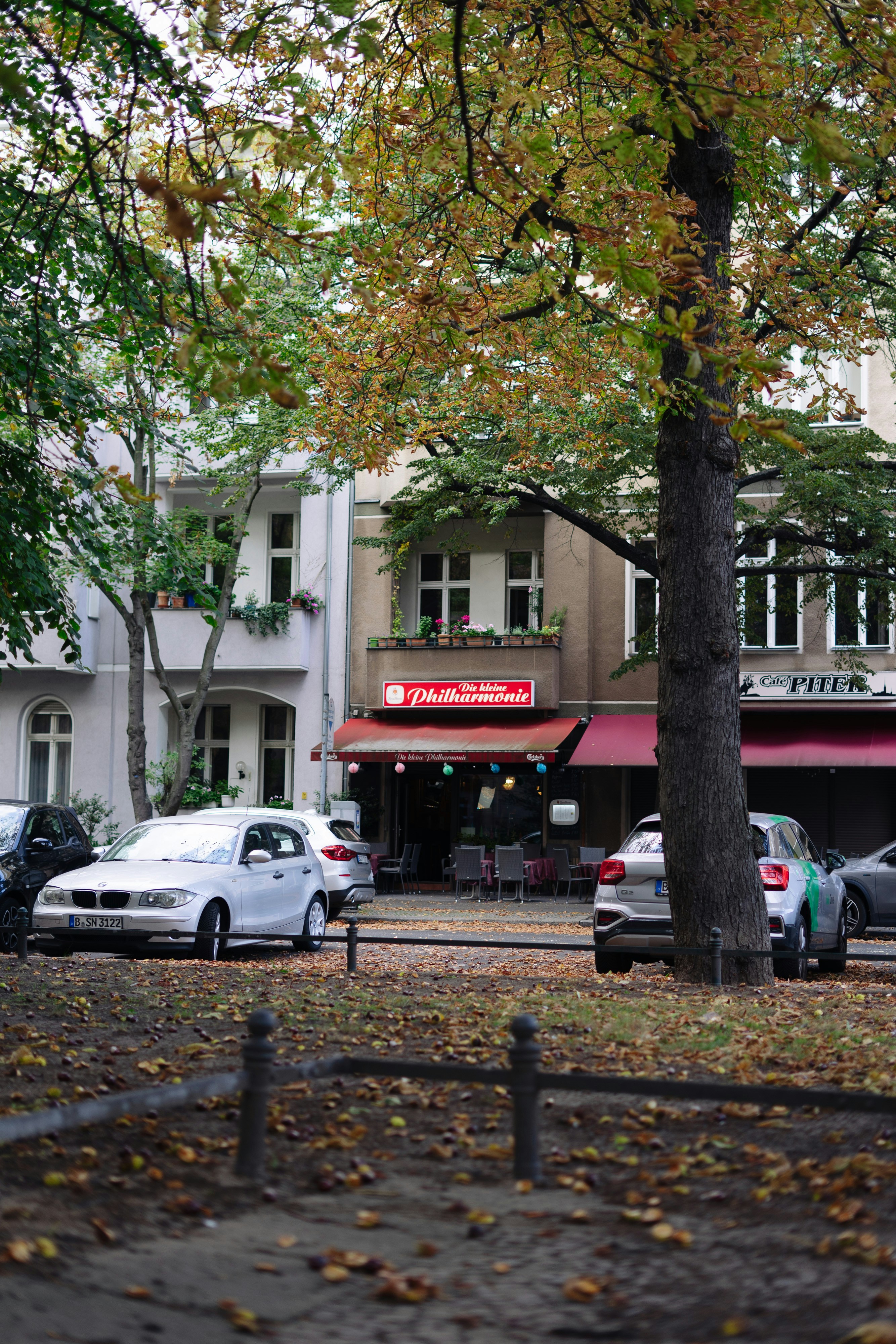 Photo by robert_lens