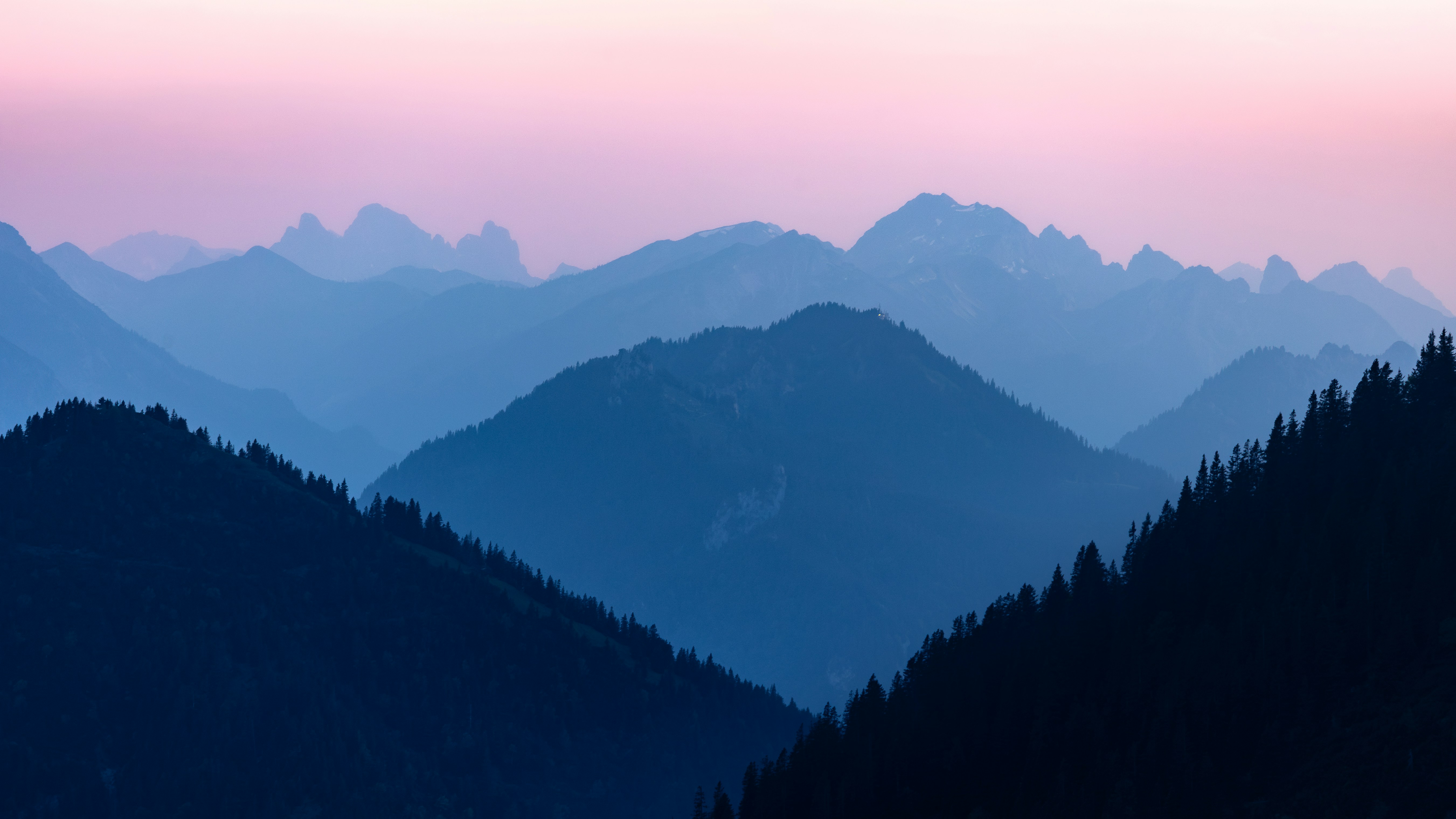 Photo by marekpiwnicki