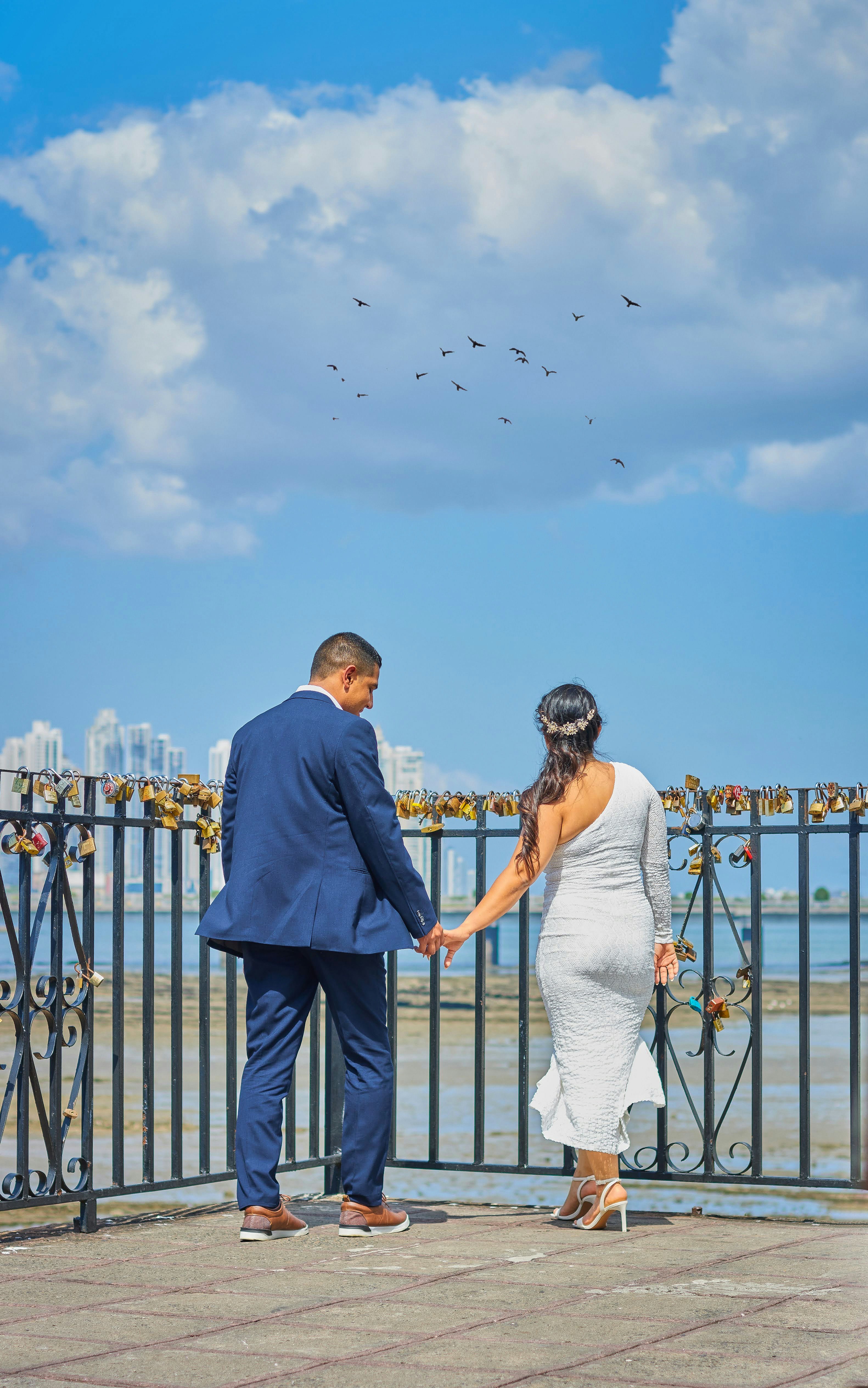 الحب ما يعرفش جنسية.. لكن القانون ليه كلمته في قطر! بطريقة قانونية وآمنة