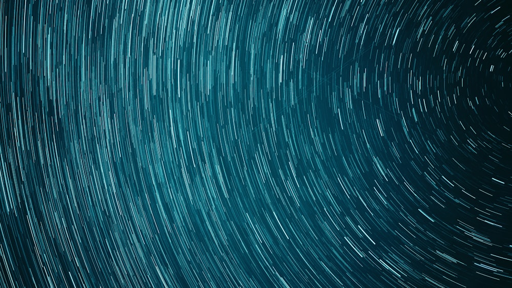 a star trail in the night sky