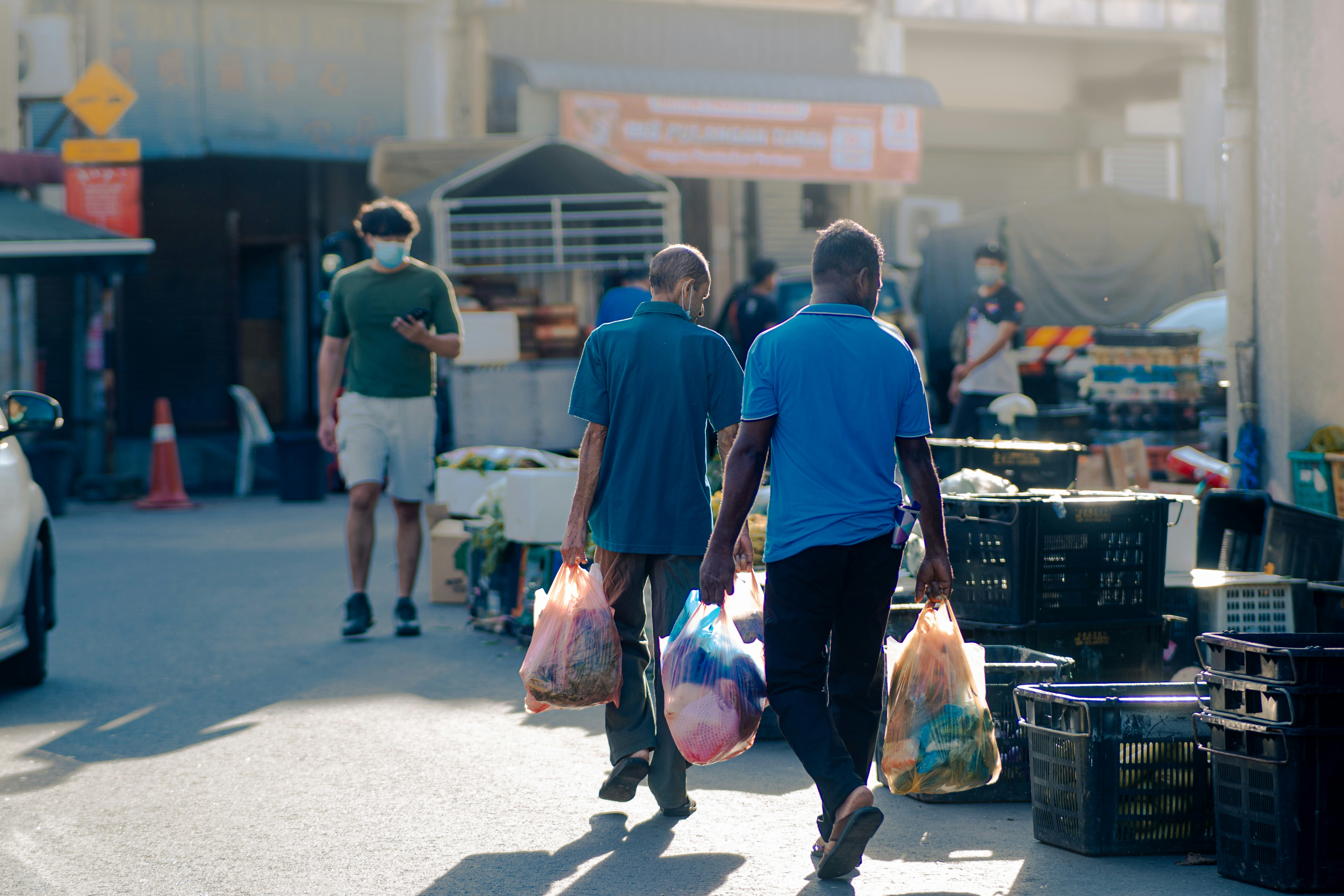 Photo by helloguberan