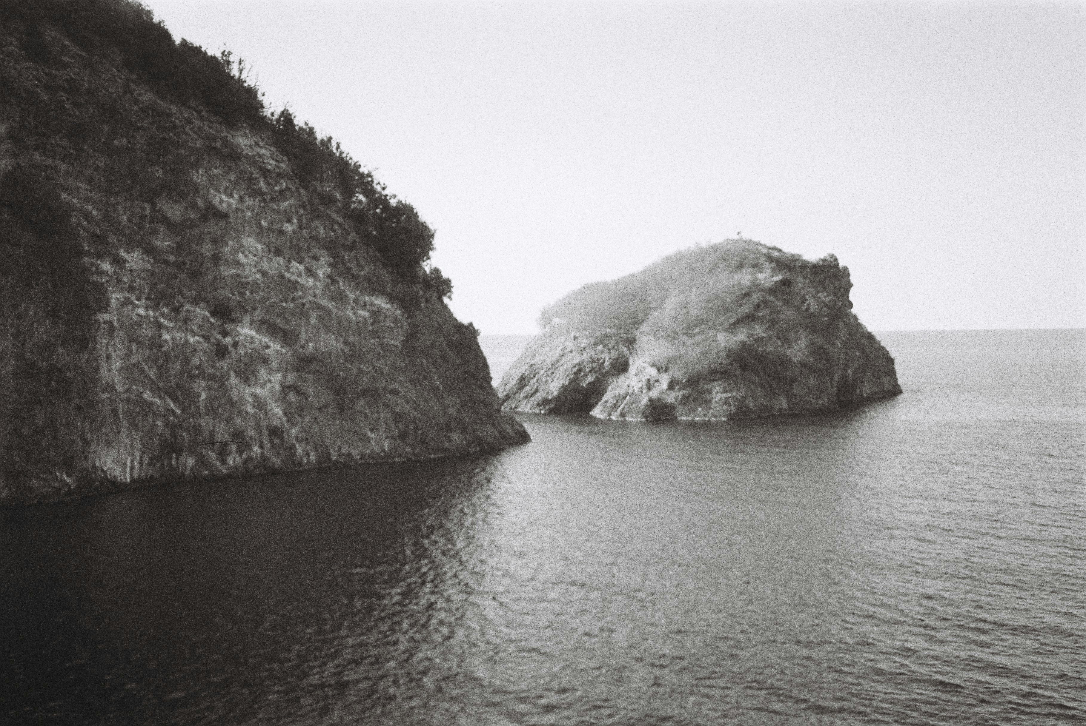 Photo by merveky