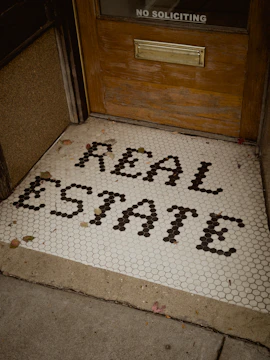 a door with a sign that says real sale on it