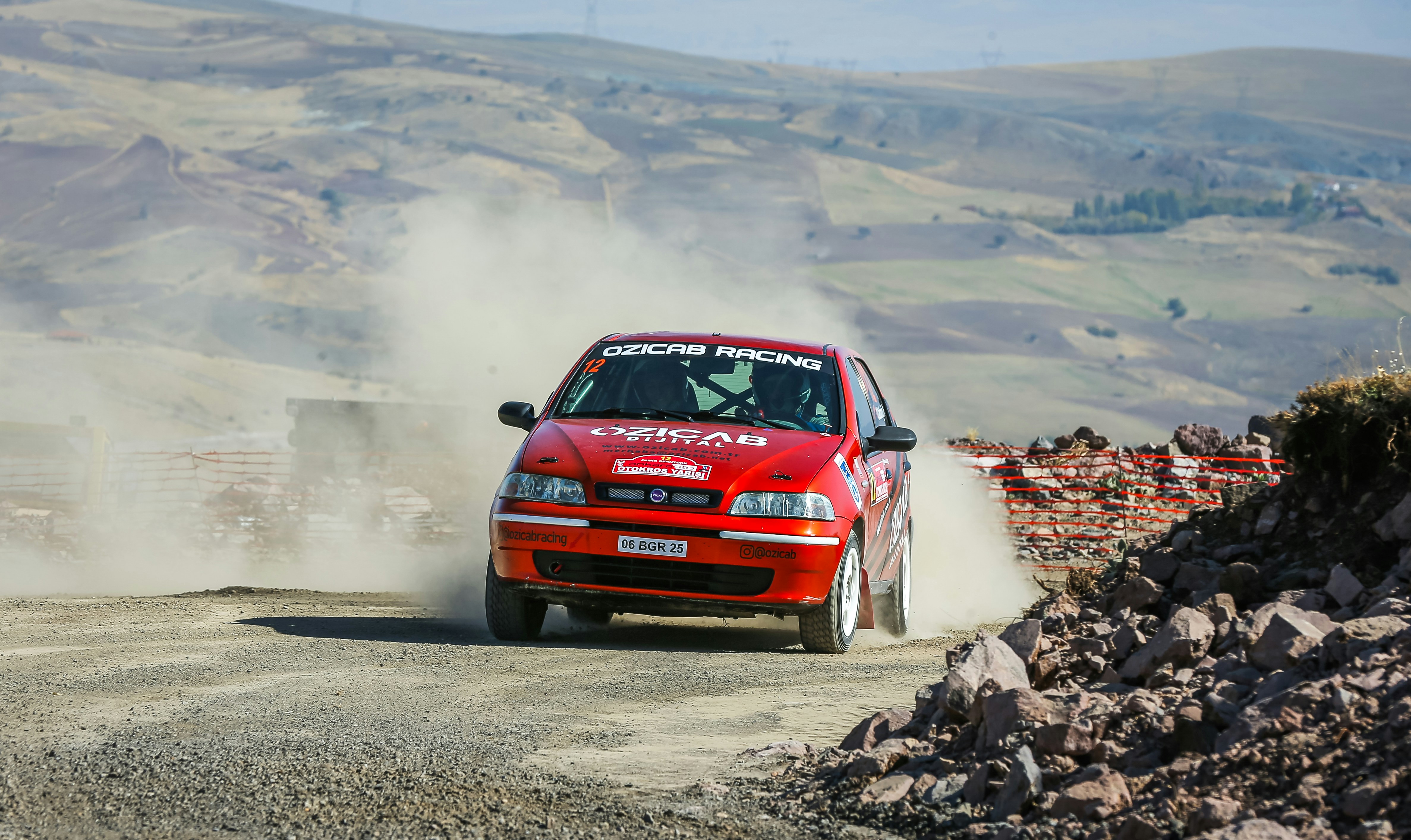 Photo by ozicabracing