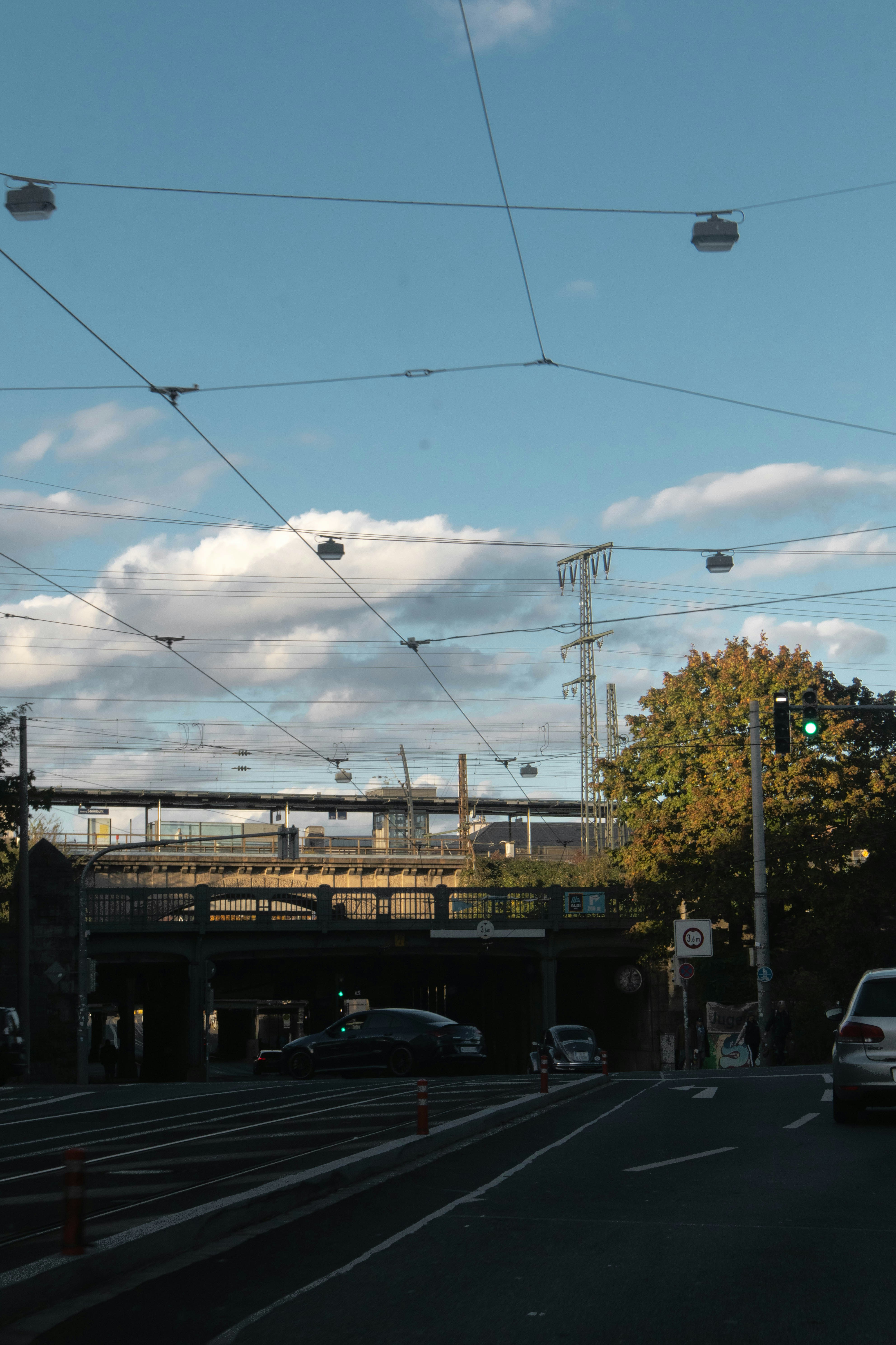 Photo by marko_lengyel