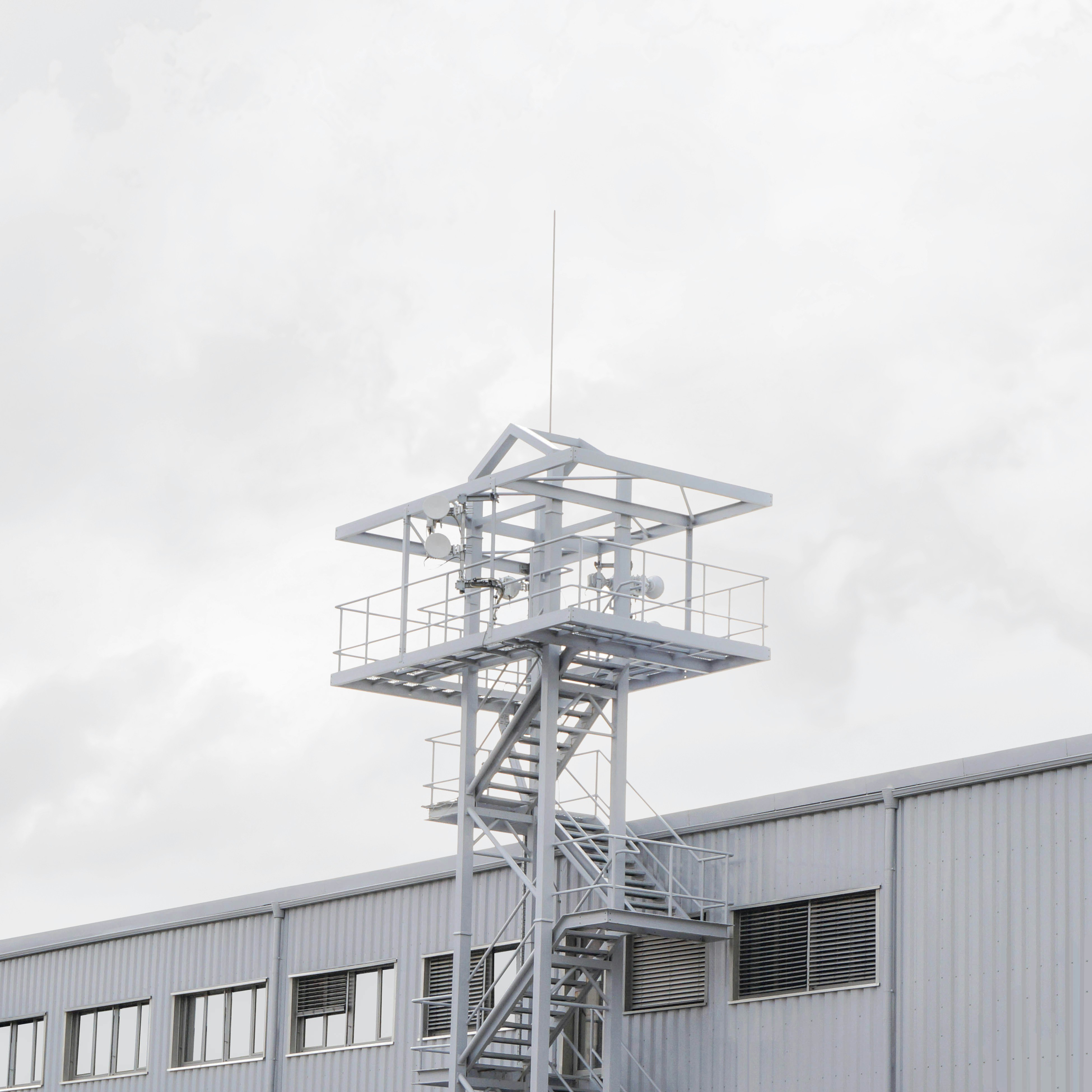 Photo by simeongalabov