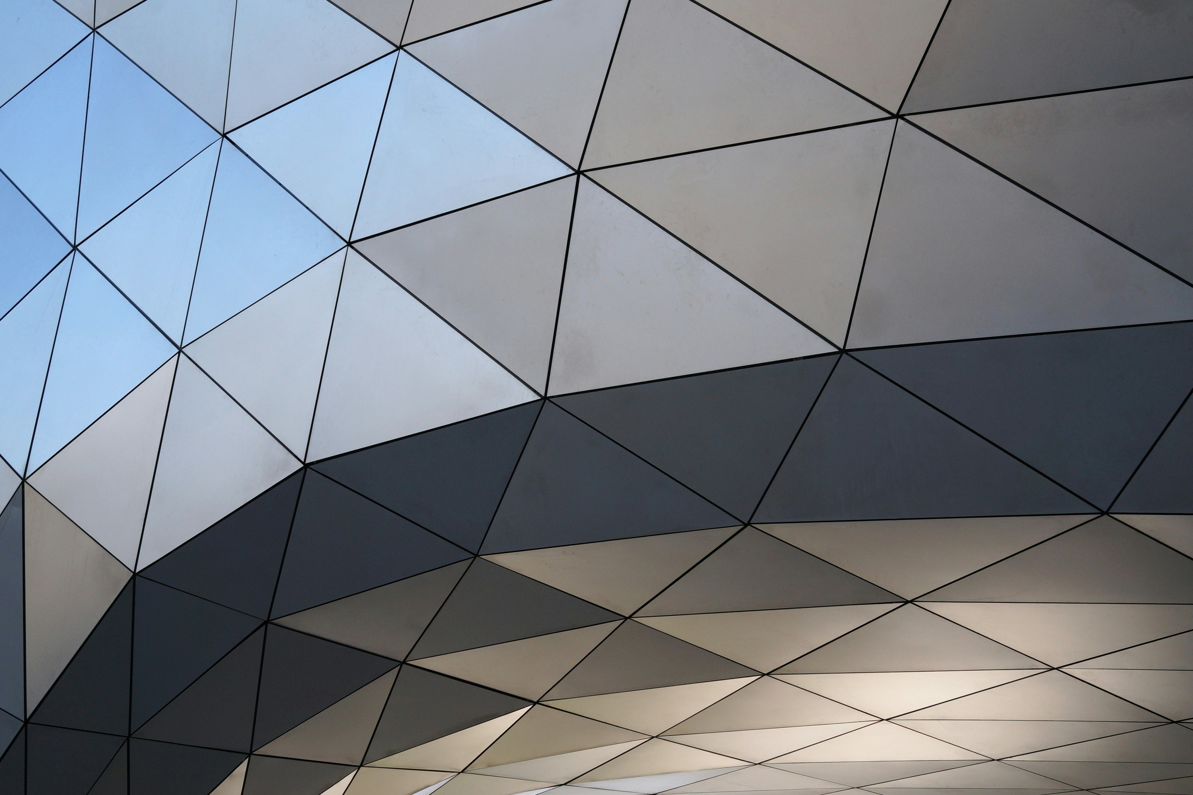 Photo by simeongalabov