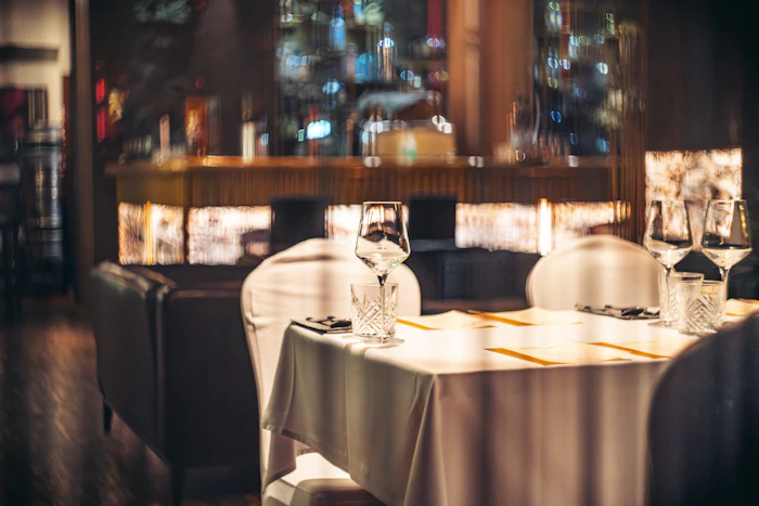 Best Romantic Dinner Spots in Poznan for a Night to Remember