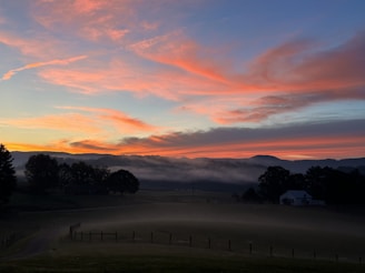 A picturesque view of a famous landmark at dawn.