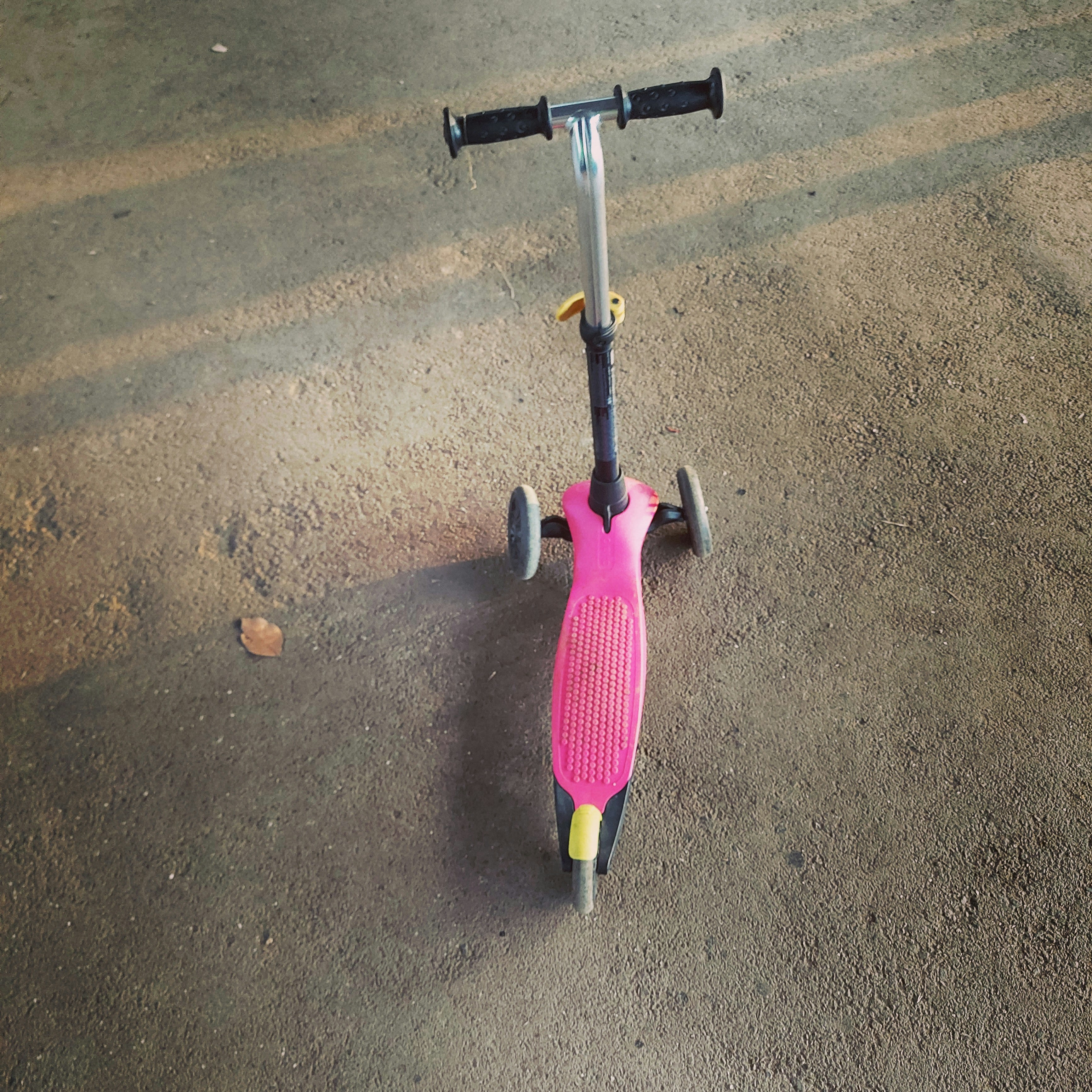 Exploring the Lifelong LLKS03 Foldable Kick Skating Cycle for Kids