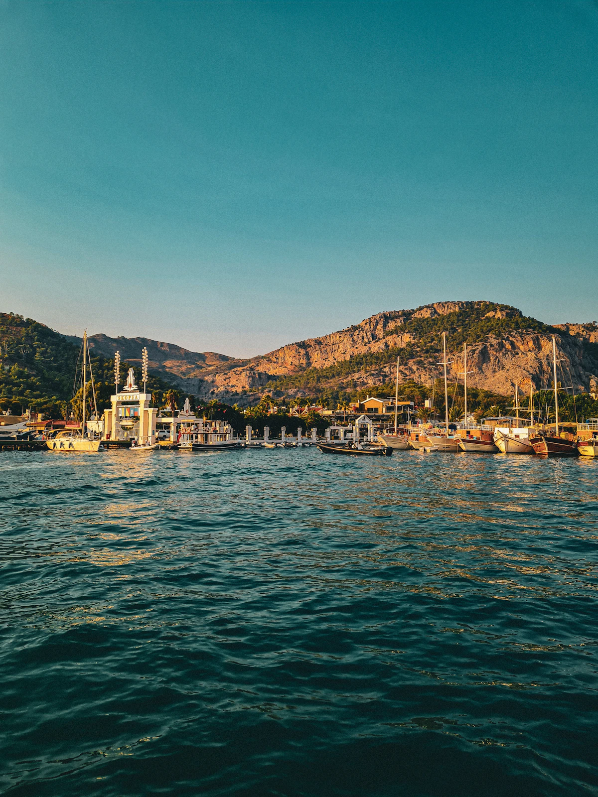 Fethiye limanı ve marina