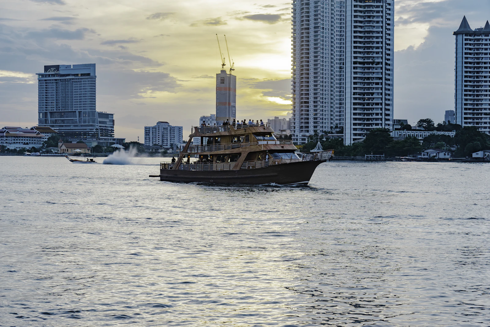 Four Seasons Hotel Bangkok at Chao Phraya River Appears on The World's 50 Best Hotels
