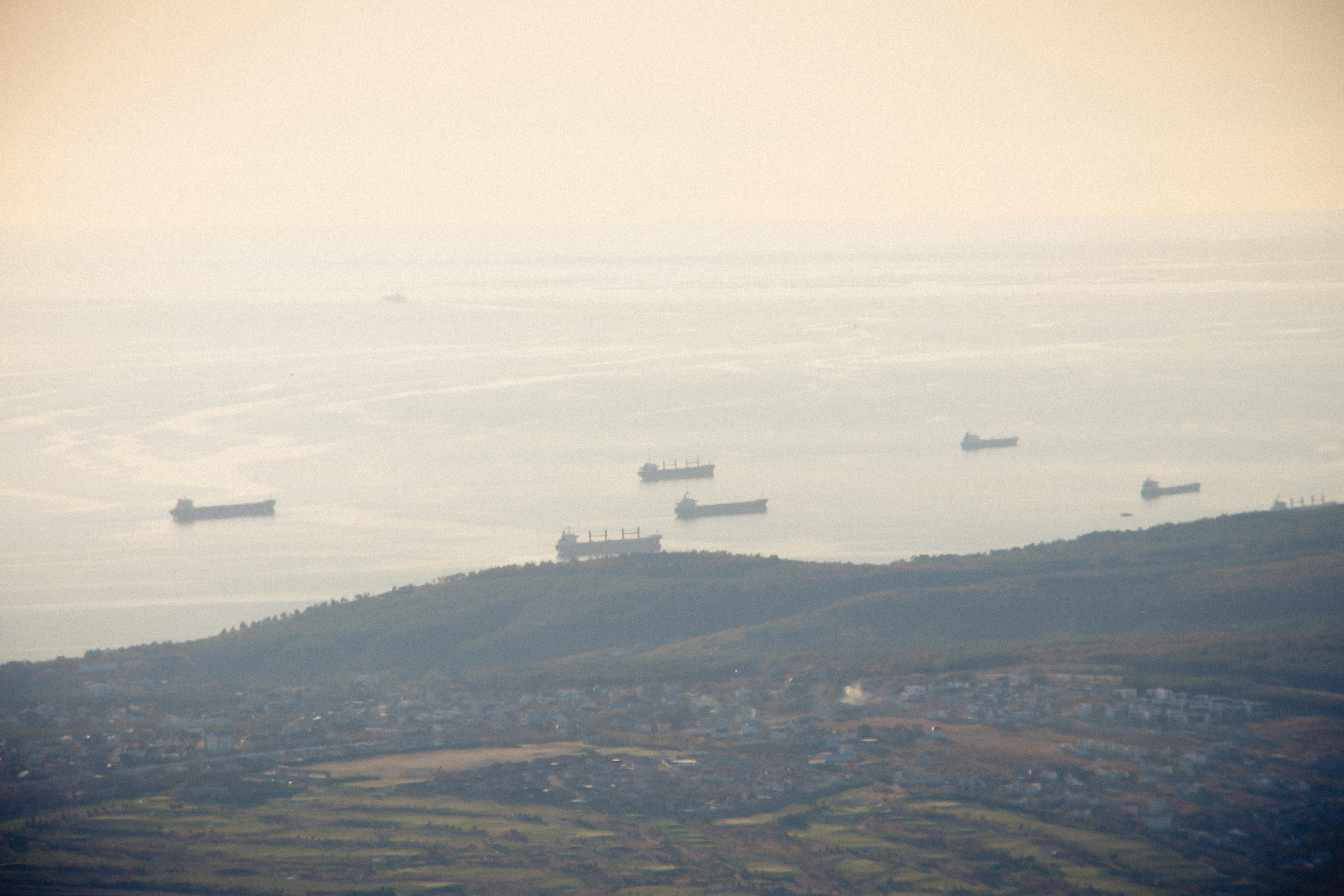 Morgan Stanley ajuste ses prévisions pétrolières avec un regard optimiste