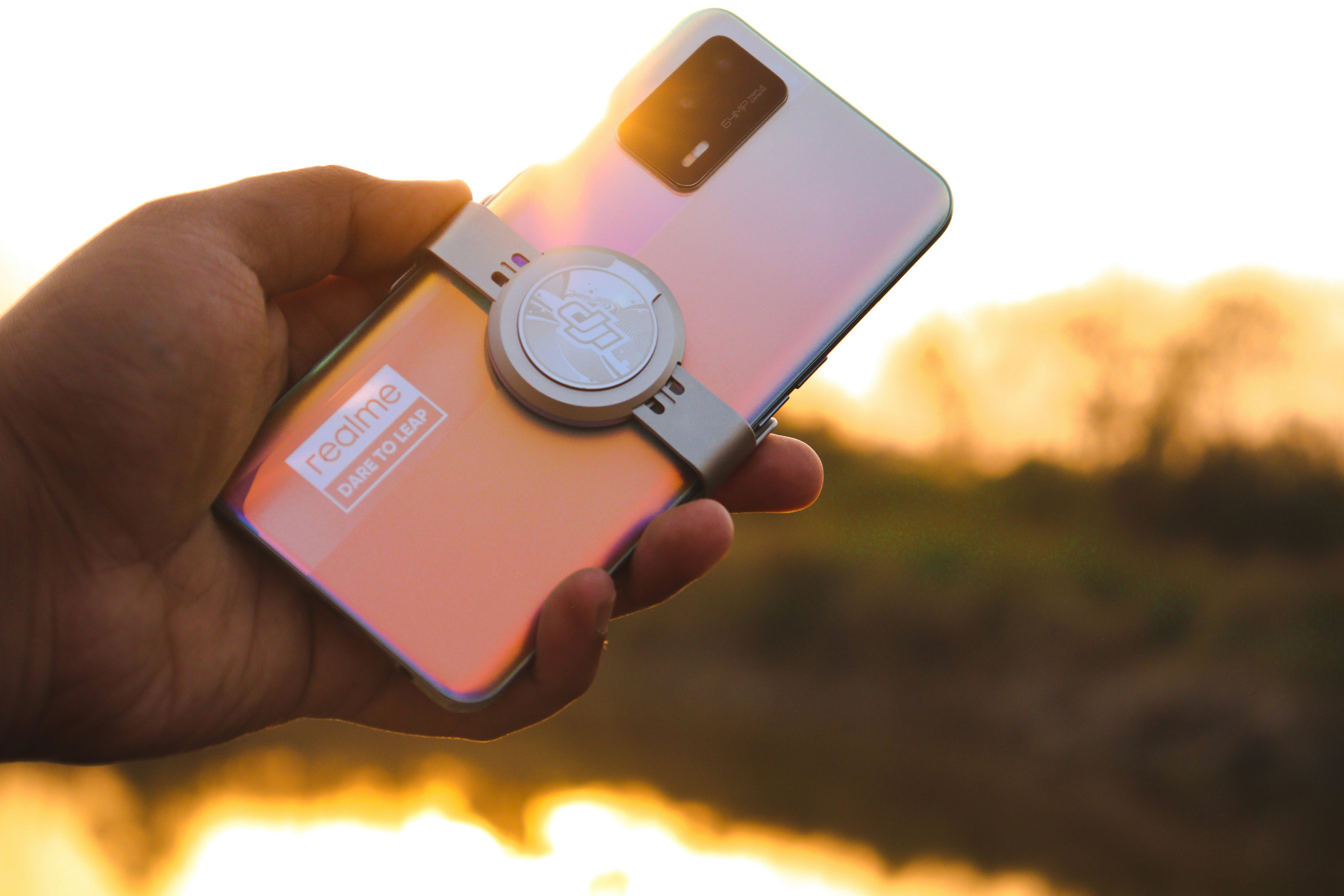 mobile phone wallpaper, wallpaper, Who Owns Android? A Deep Dive 3