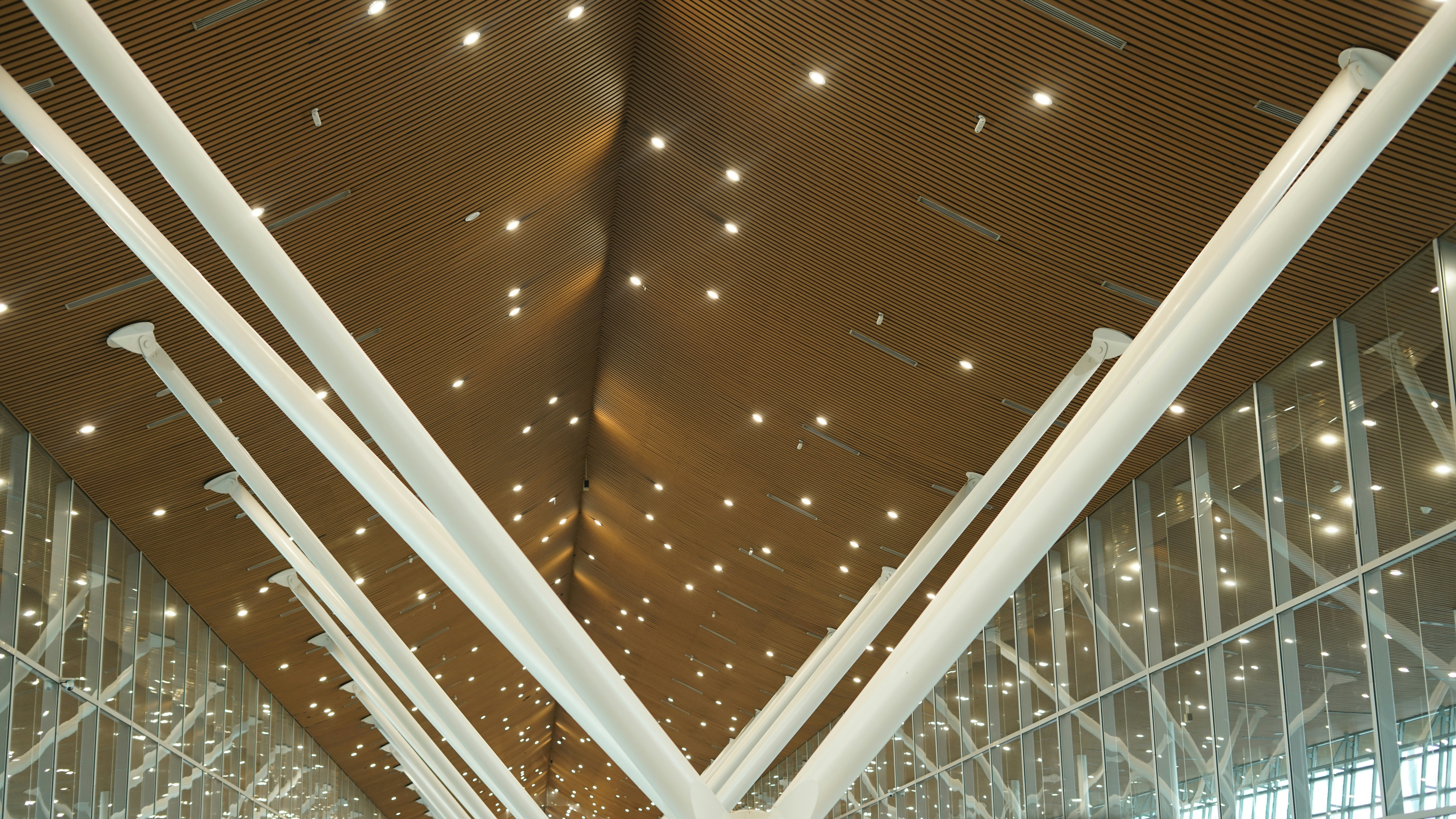 Elegant Wooden Ceiling Panel