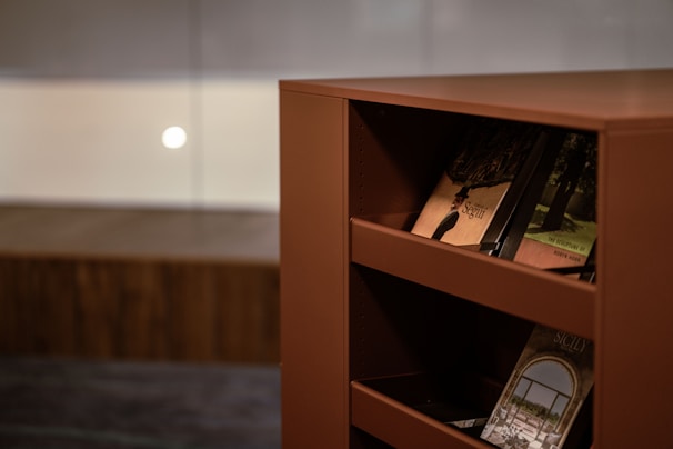 A close-up of a bookshelf’s smooth wooden finish and sturdy construction, highlighting quality craftsmanship.