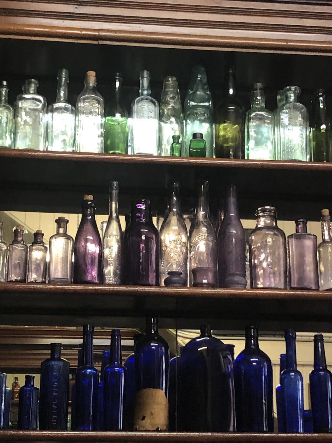 Compounding pharmacy glass bottles