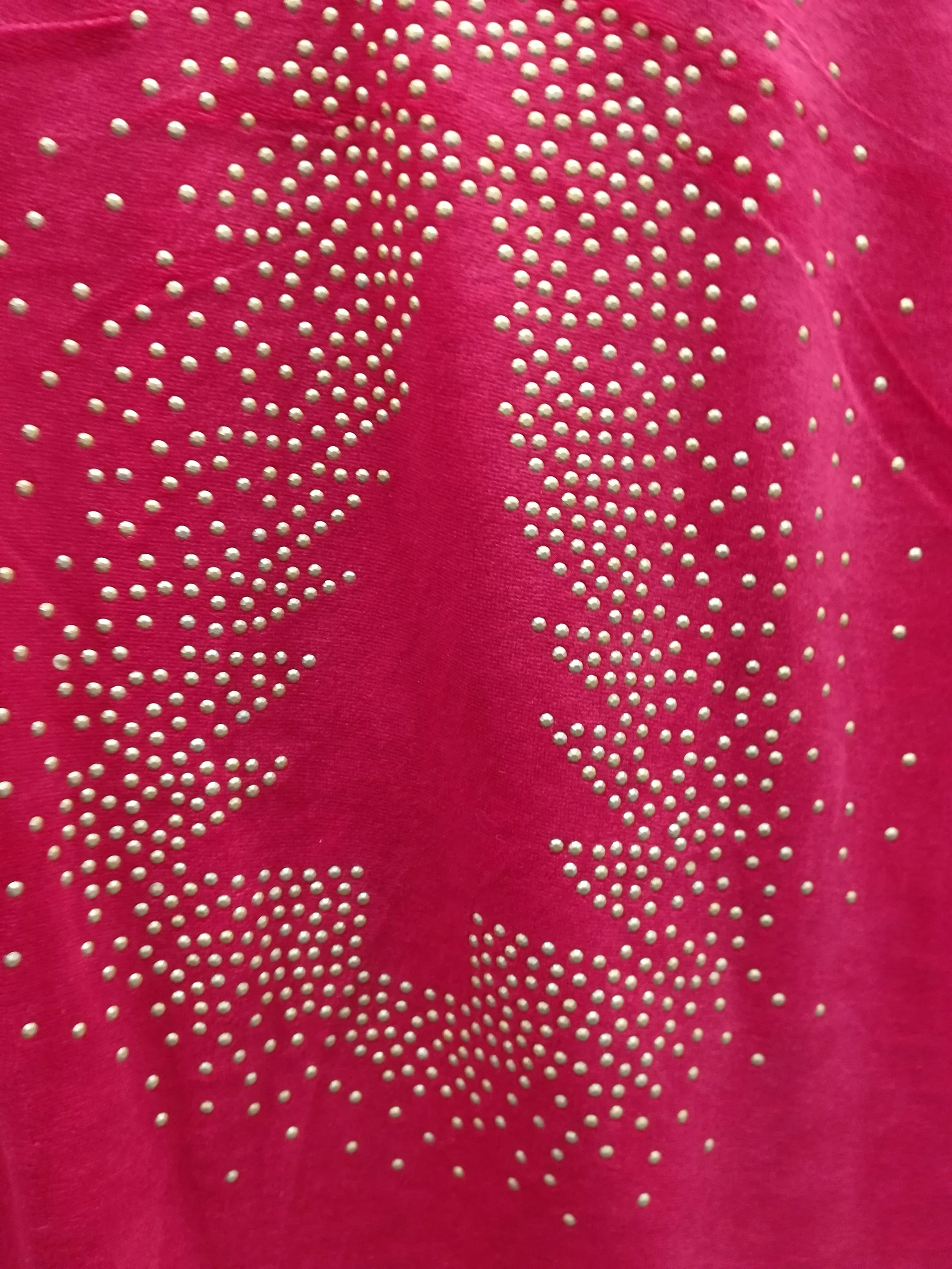 gray computer monitor