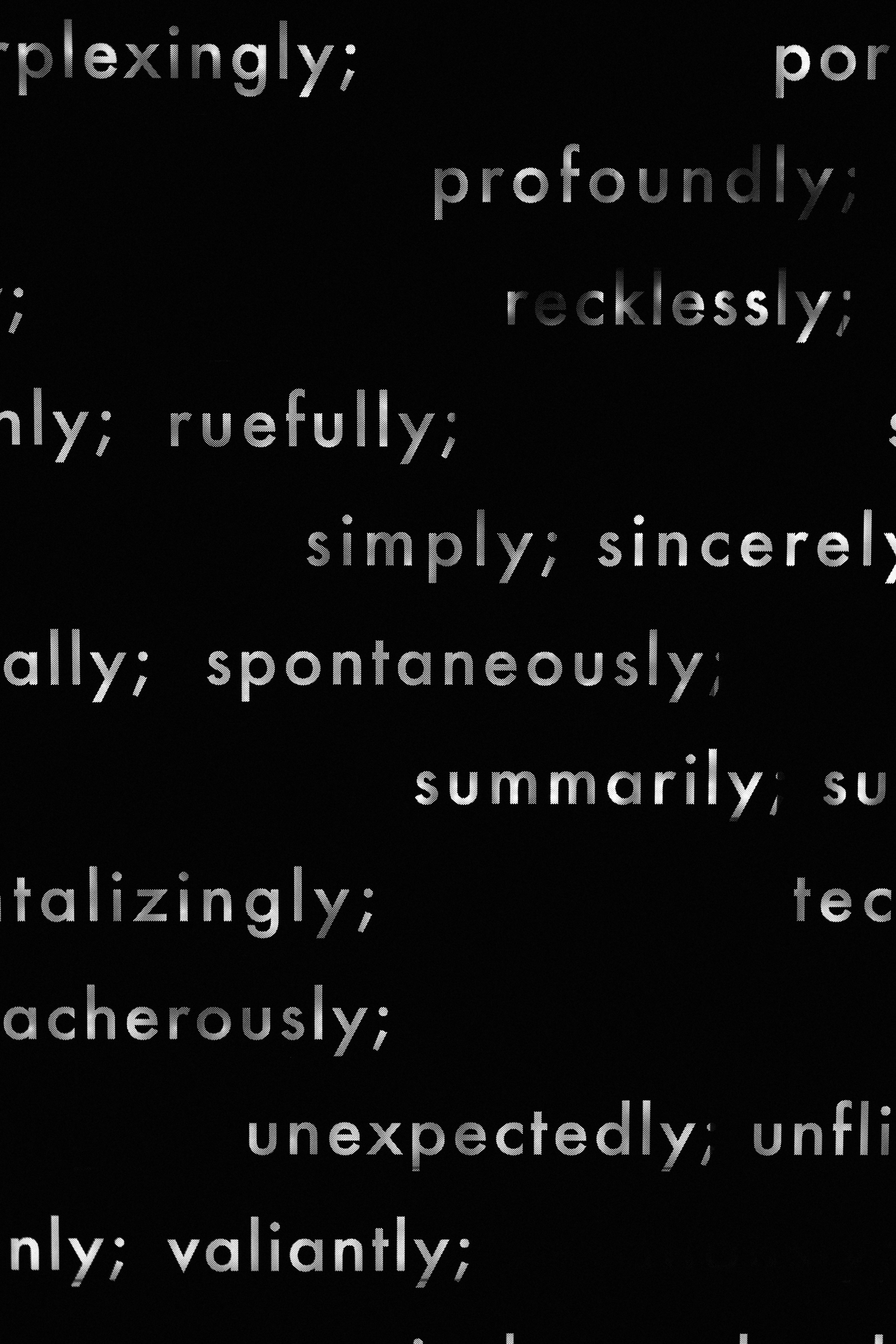 DraDDP: Dataset multimodal para análisis de discurso en diálogos multipartes