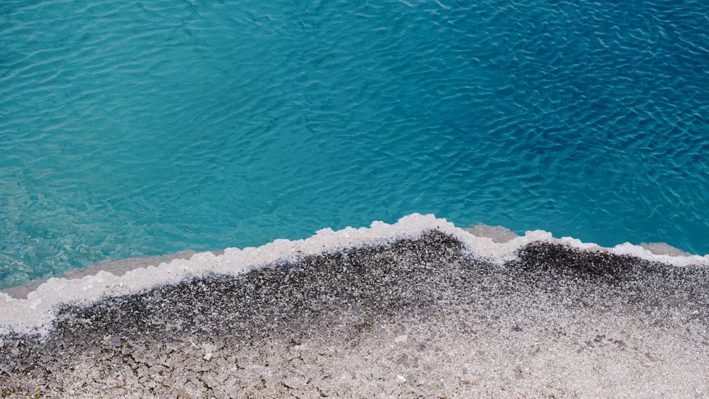 a view of the water from above