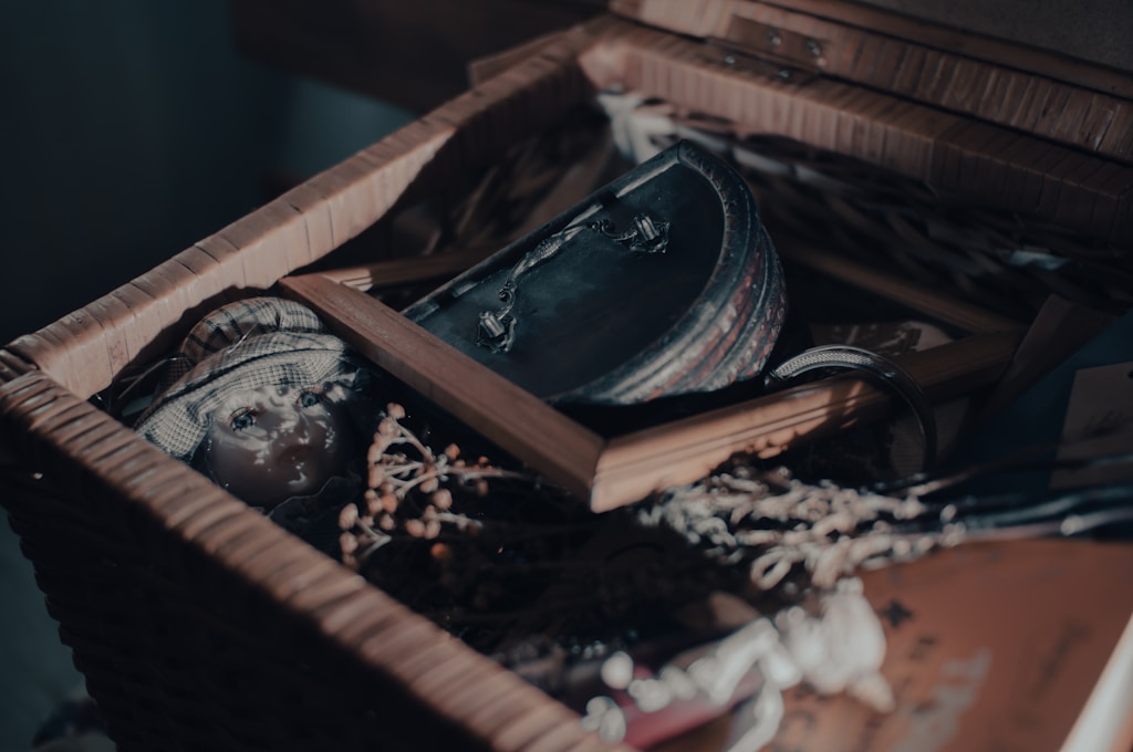 Hanoi Mystery Box