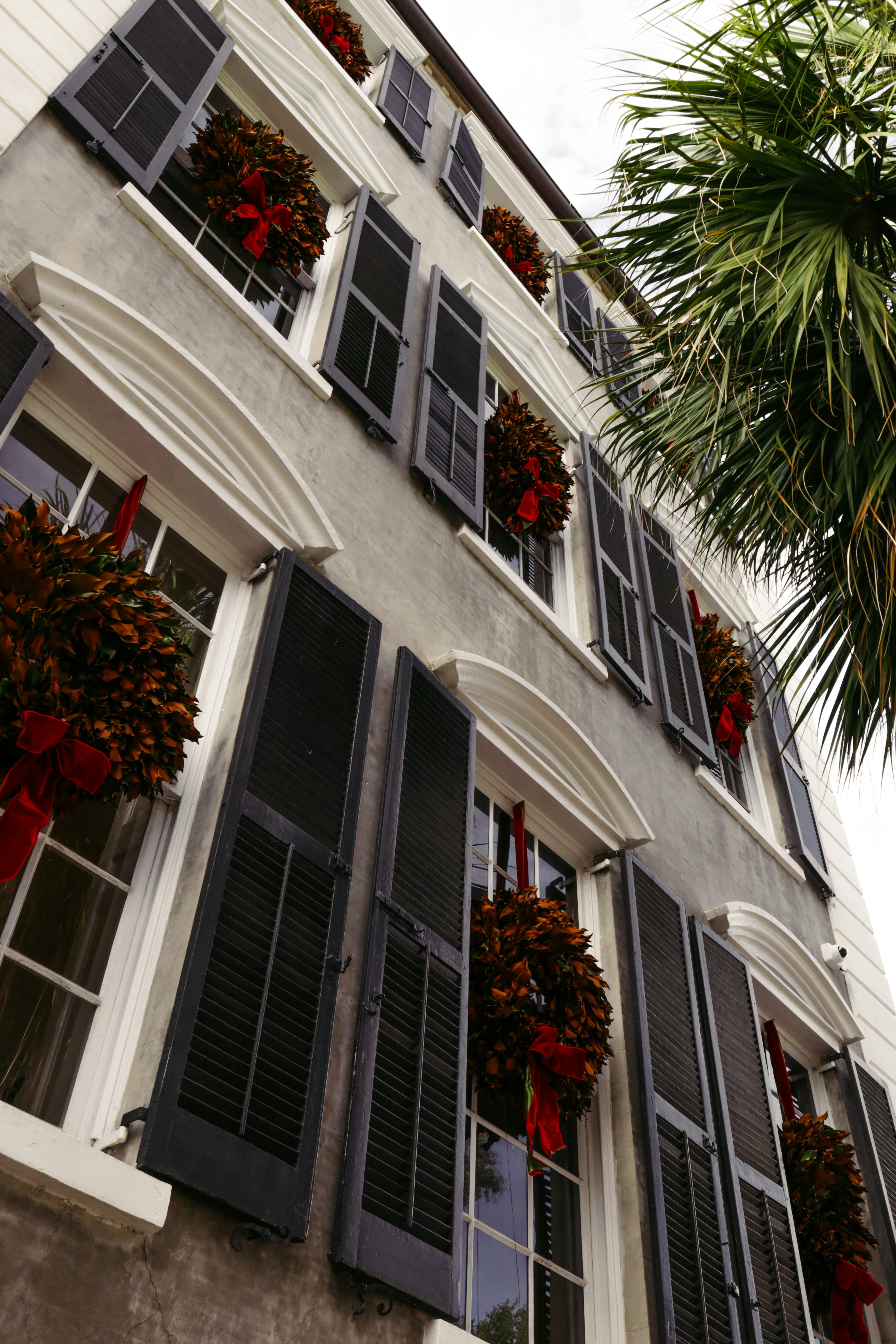 8 Charleston Vacation Rentals in Charming French Quarter