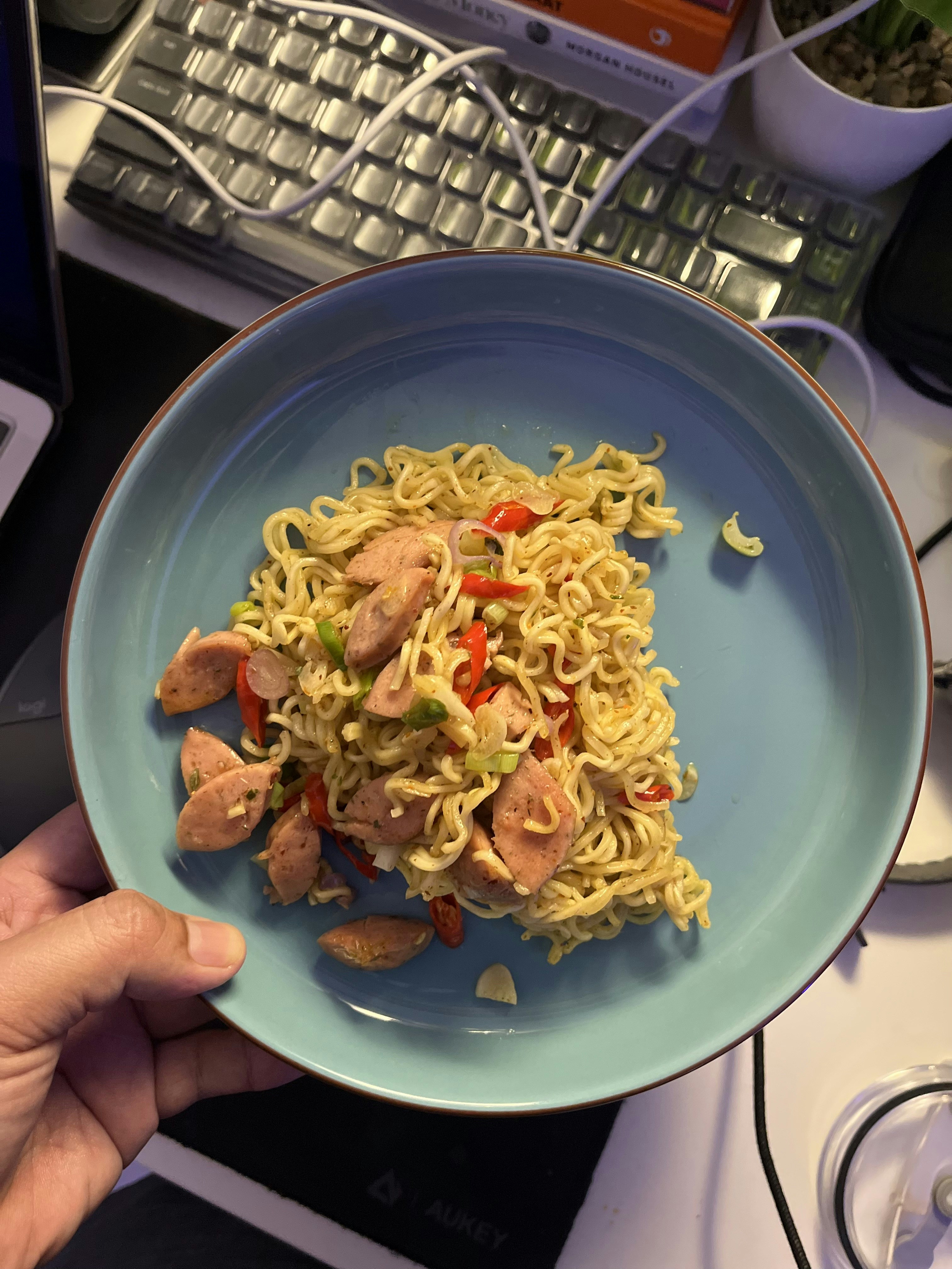 indonesian food wallpaper, wallpaper, Sejarah Rendang: Asal Usul, Evolusi, dan Warisan Budaya 2