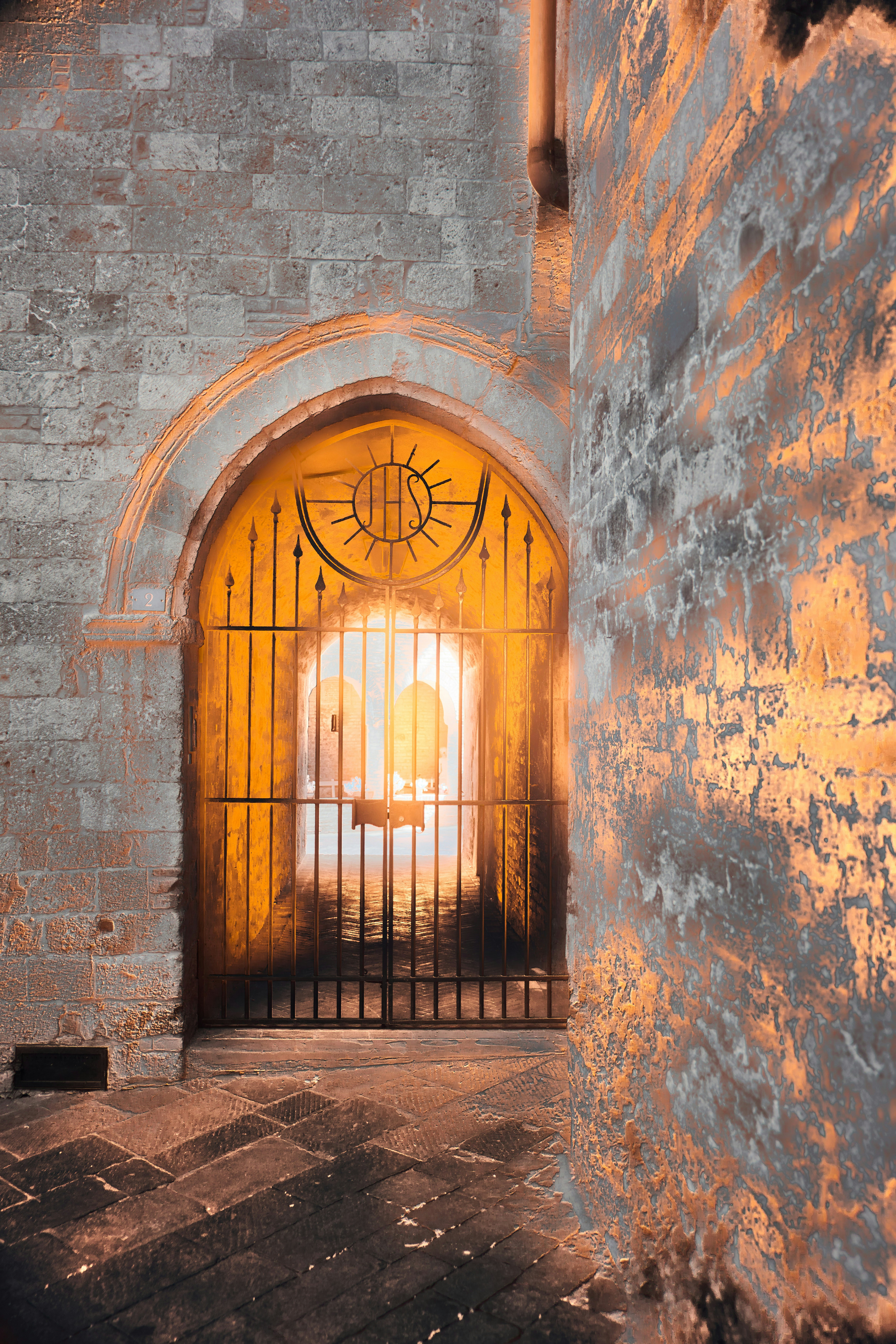 Photo by wolfgang_hasselmann