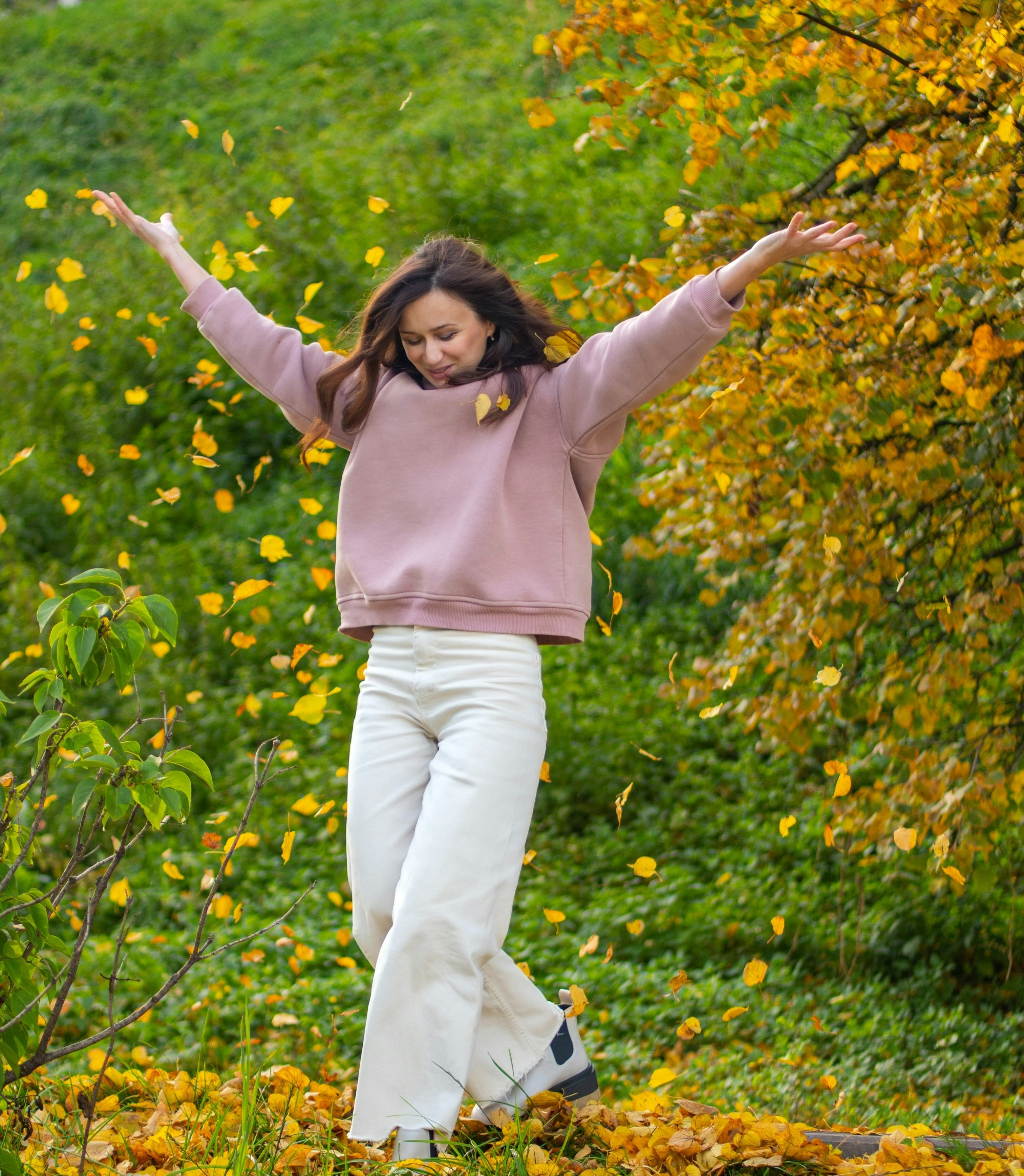 7 Journaling Prompts for Natural Hormone Balance in Women Over 40