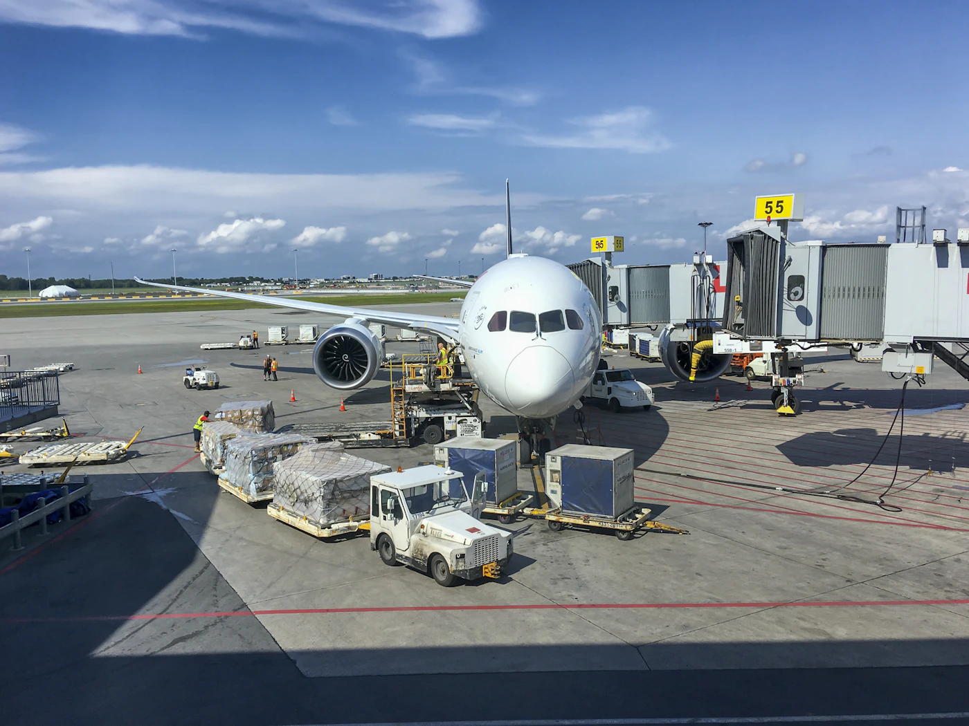 Air freight photo 1