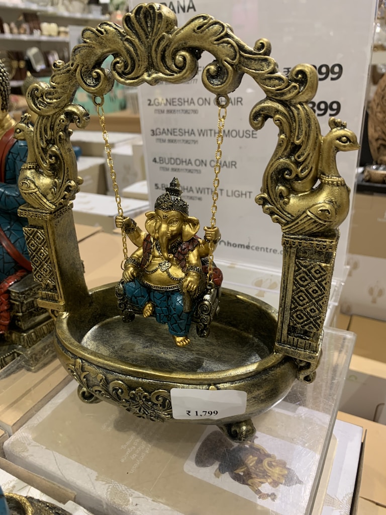 Decorative Golden Jhula