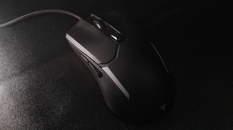 Best Trackball Mice Under $300 2026
