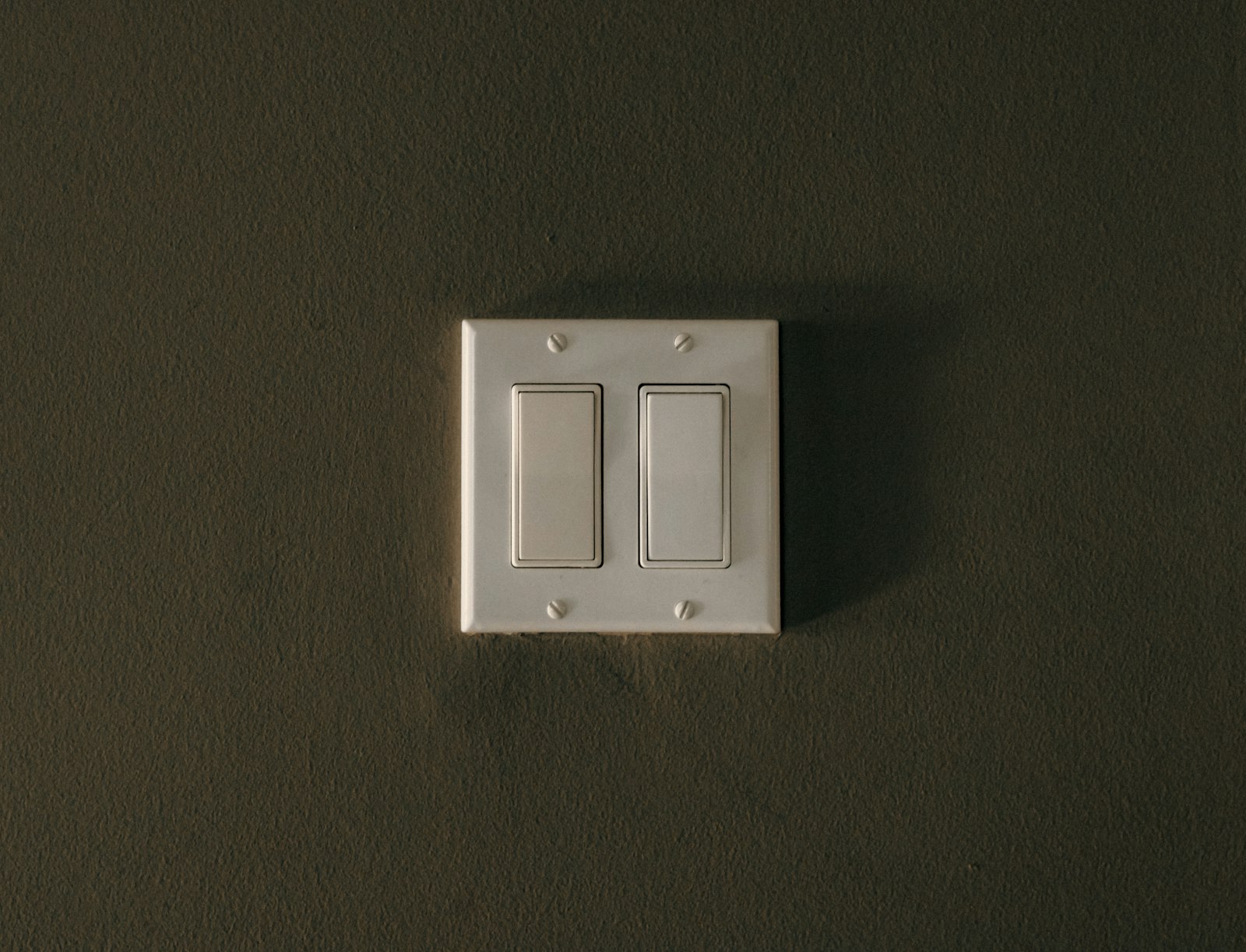How to Wire a Three-Way Light Switch: A Beginner's Step-by-Step Guide