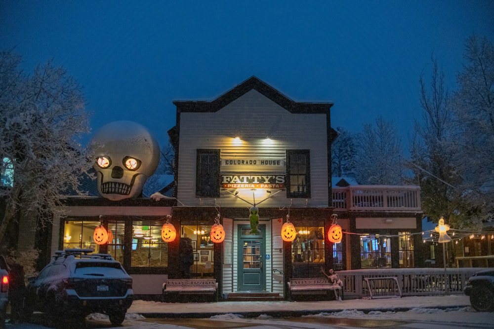 a building with a skull on top of it