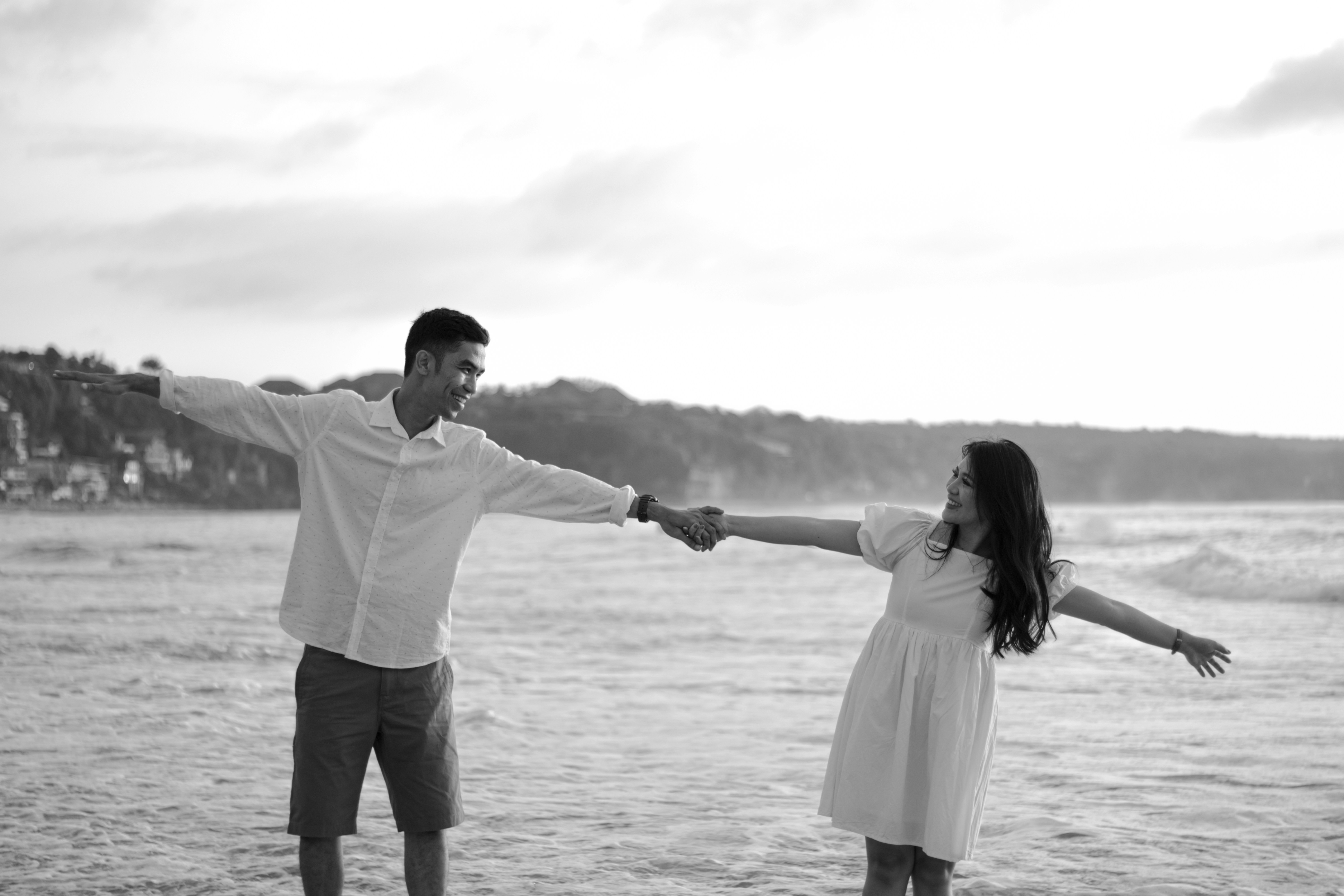 여름 커플 데이트: 완벽한 여름을 즐기기 위한 아이디어