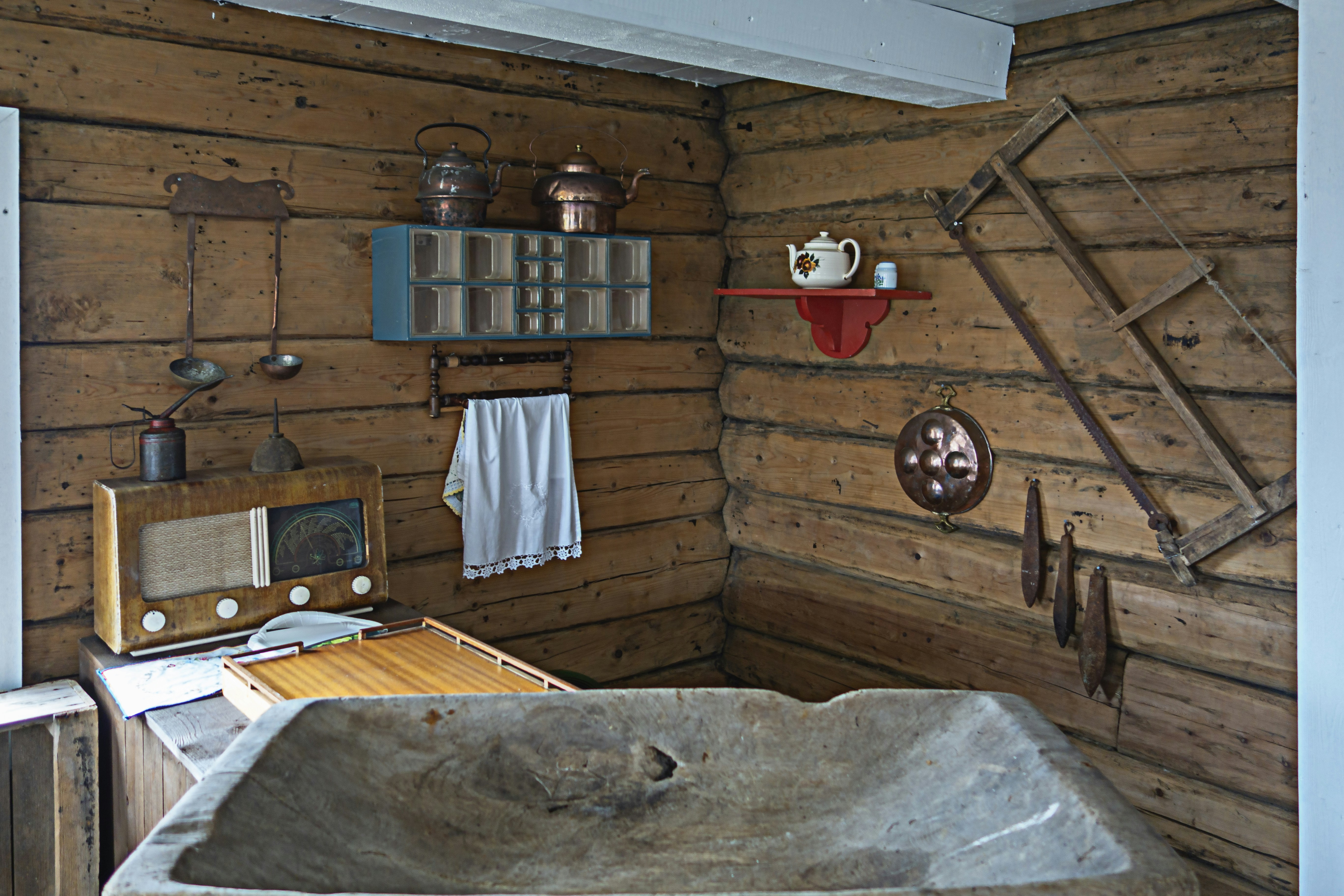 Traditional Ayurvedic bathroom with stone sink
