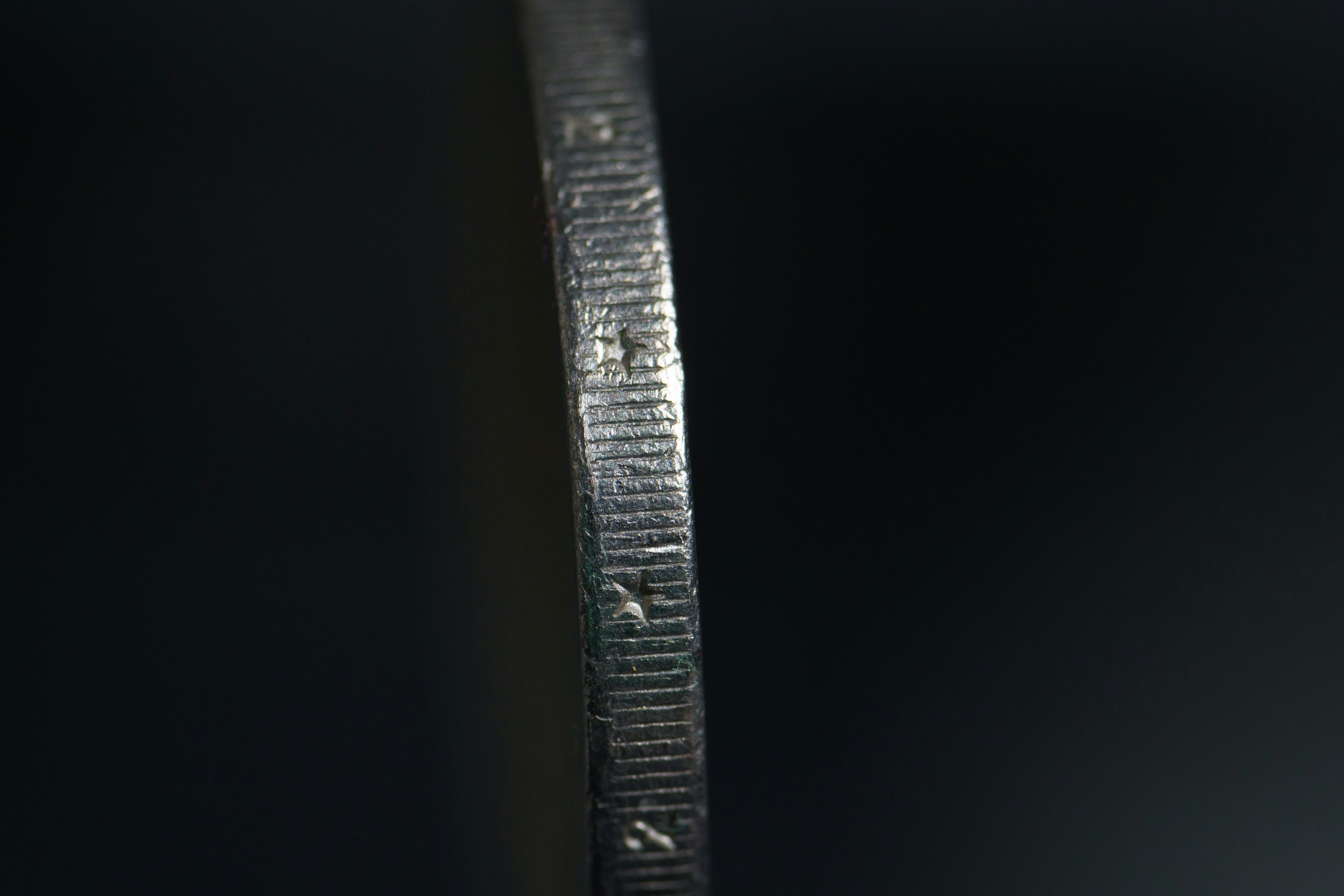 photo 1698934689232 baa52a05ab5a?crop=entropy&cs=tinysrgb&fit=max&fm=jpg&ixid=M3w1MjQ0NjR8MHwxfHNlYXJjaHwxM3x8Rml4ZWQlMjBibGFkZXxlbnwwfDB8fHwxNzUxNzQ0MjAyfDA&ixlib=rb 4.1