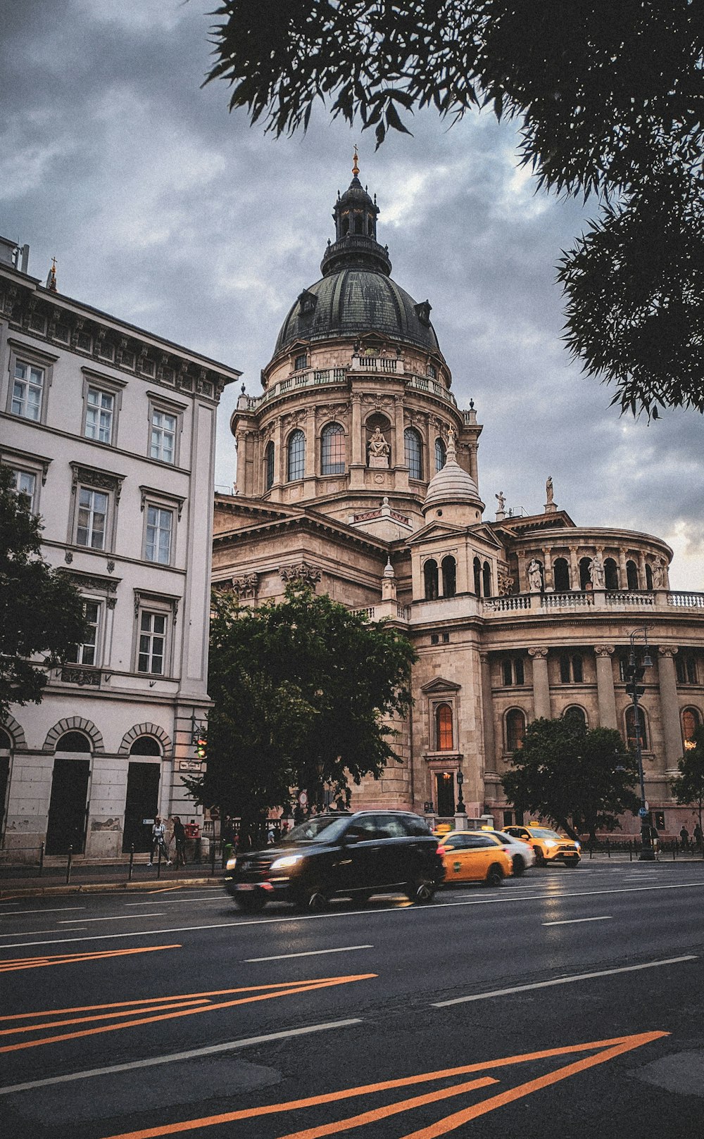 a large building with a dome on top of it