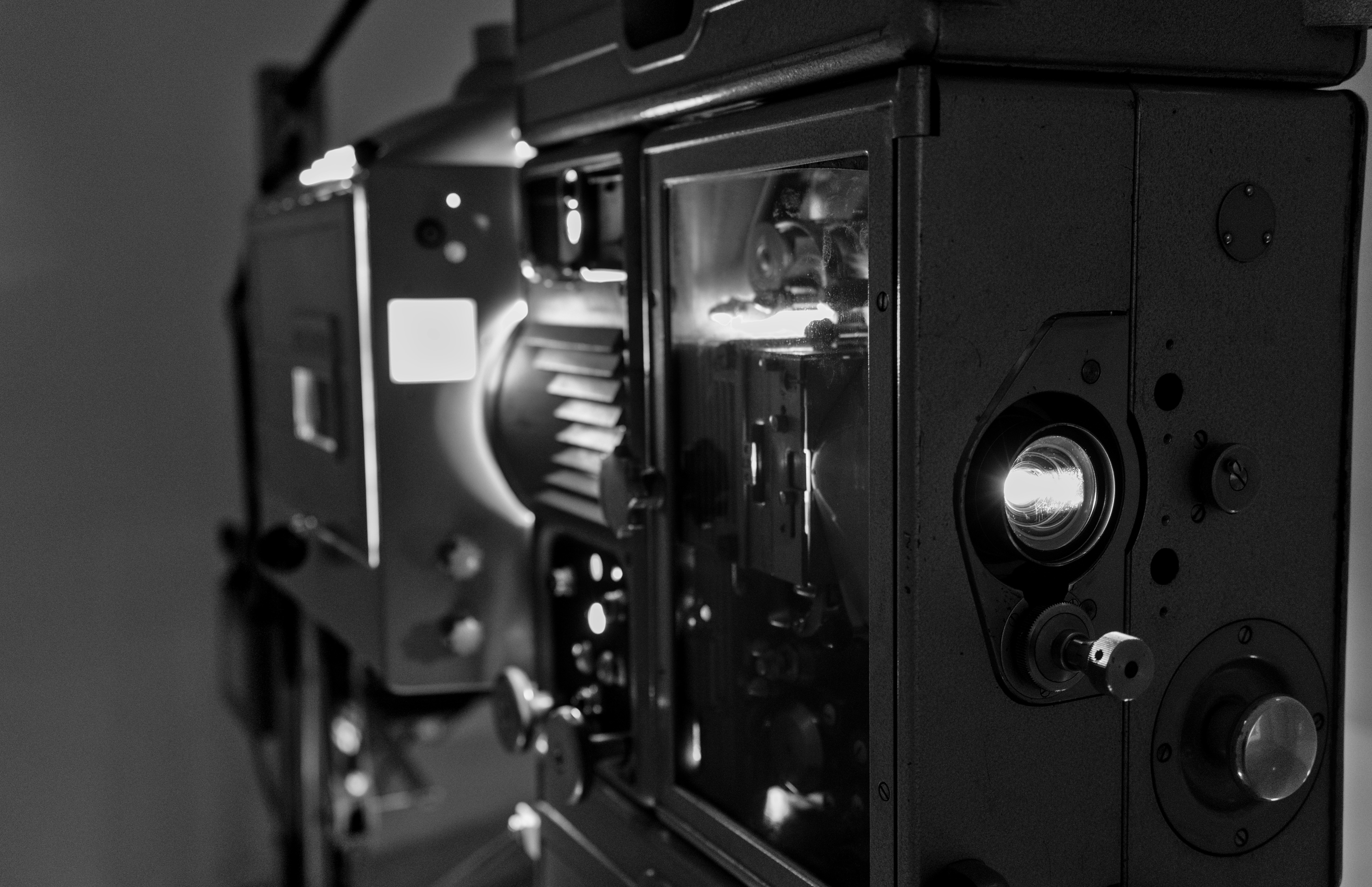 a black and white photo of a camera