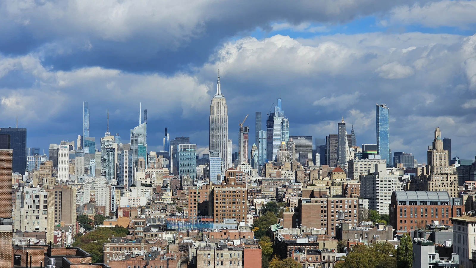 The Peninsula New York: A Beaux-Arts Landmark on Fifth Avenue