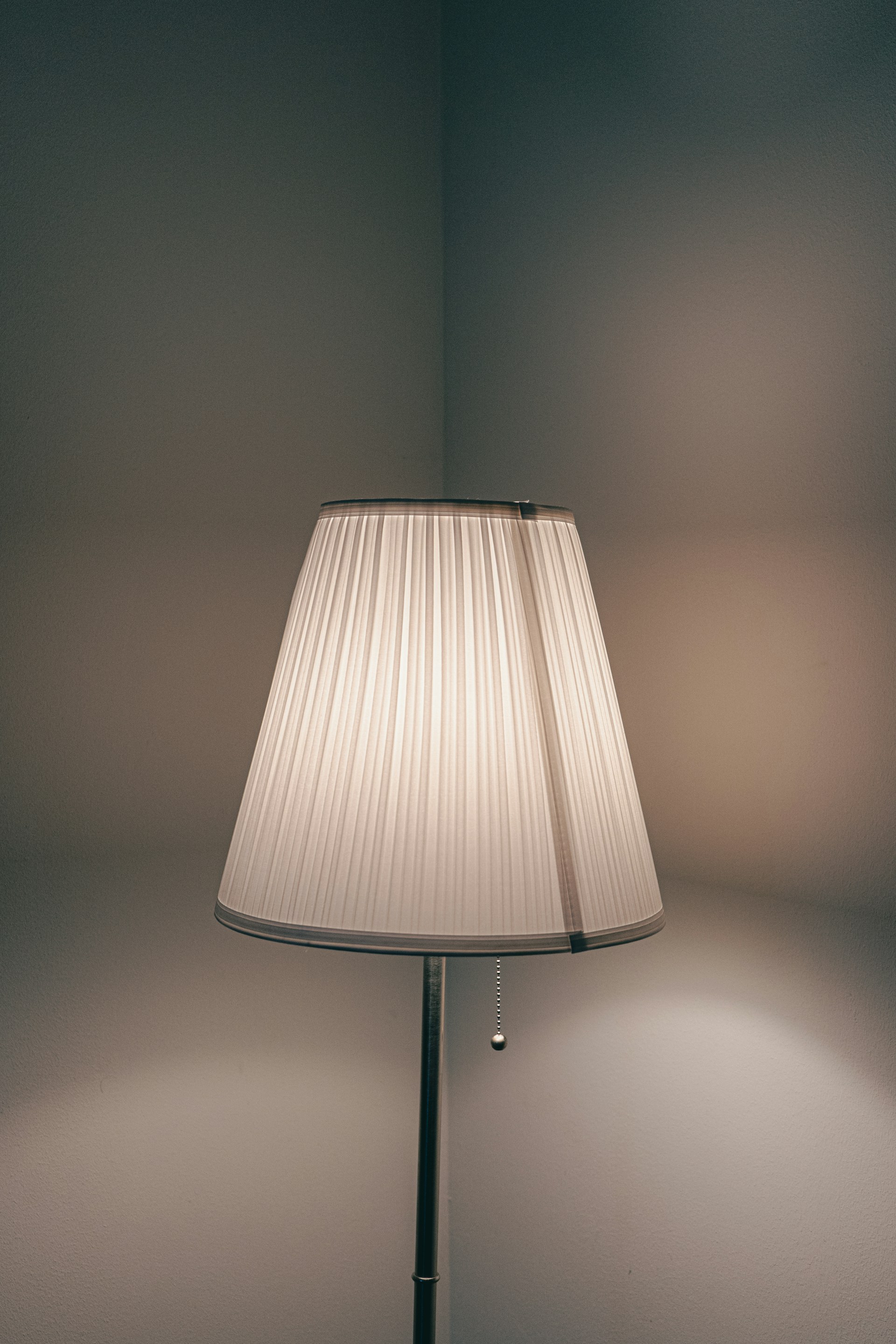 a lamp that is sitting on a table