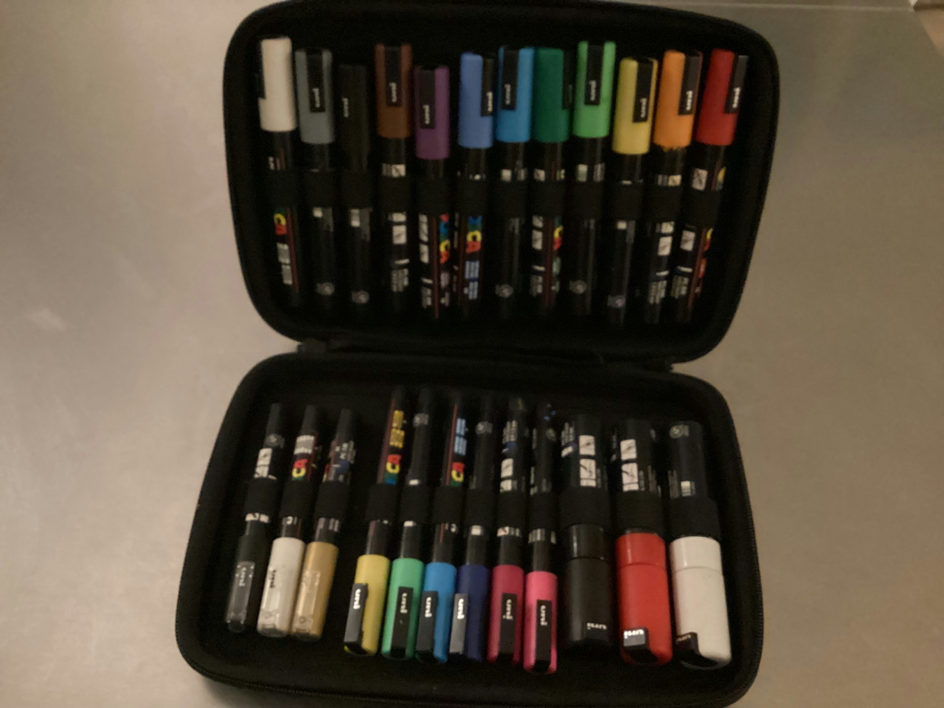 Vibrant Marker Set