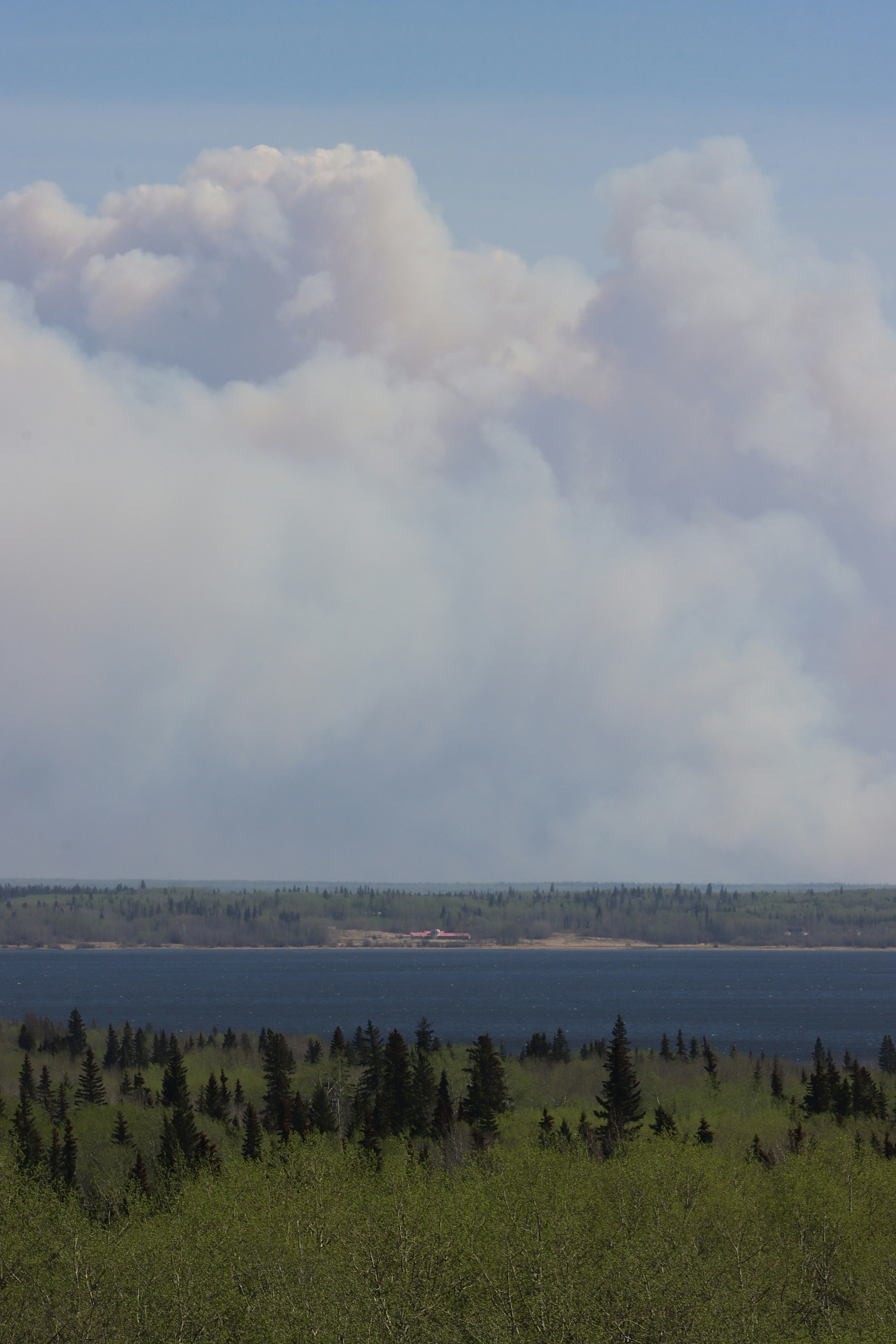 Photo by izzyatthelookout