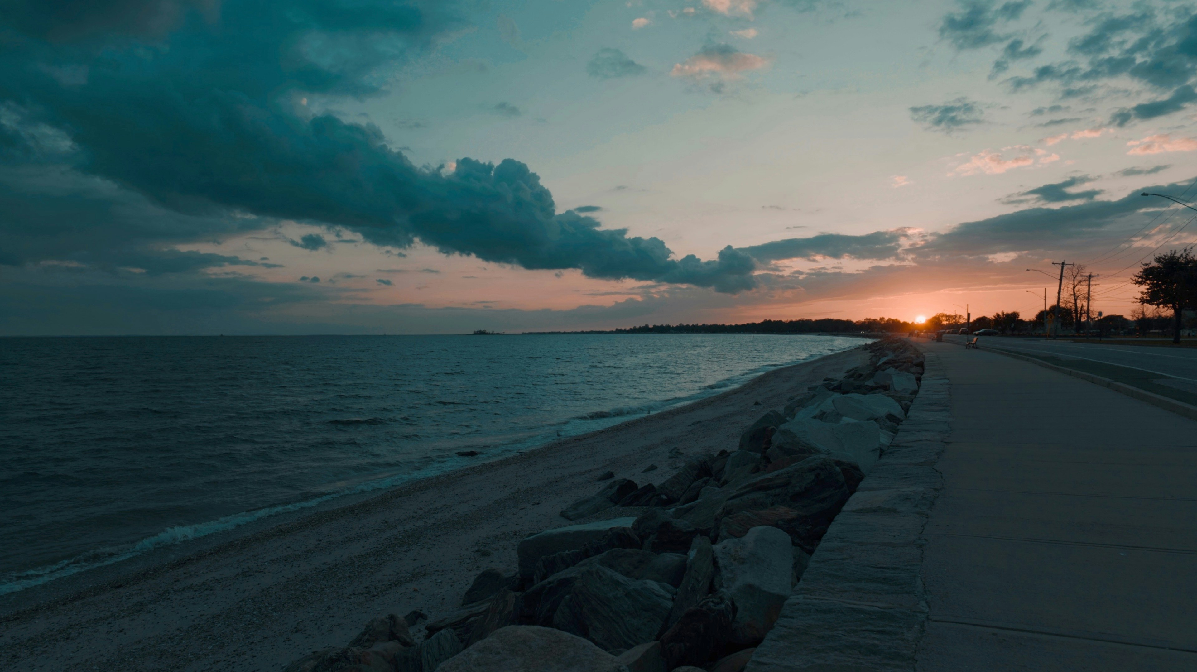 Photo by lunarimaginations