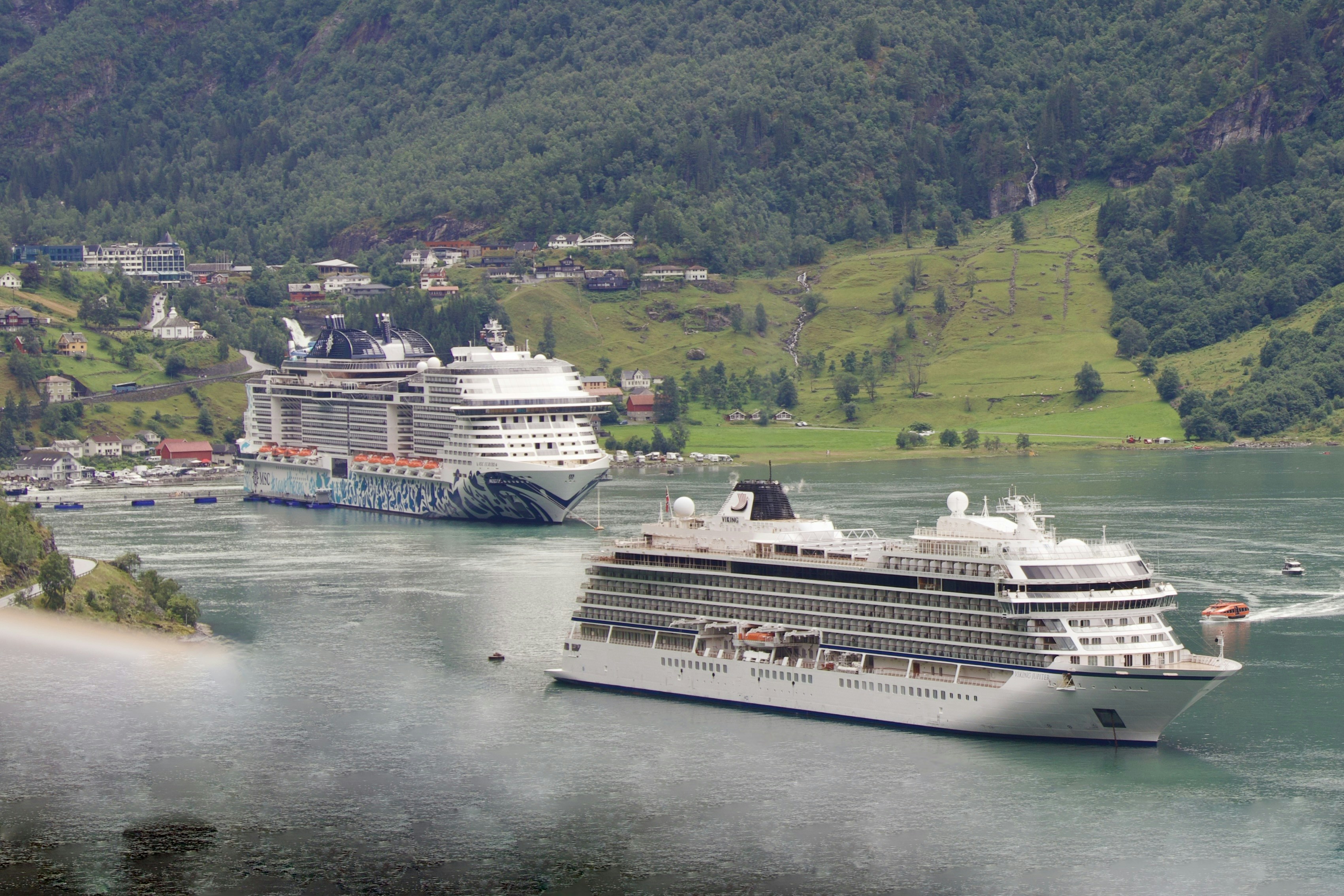 Photo by stockbirken