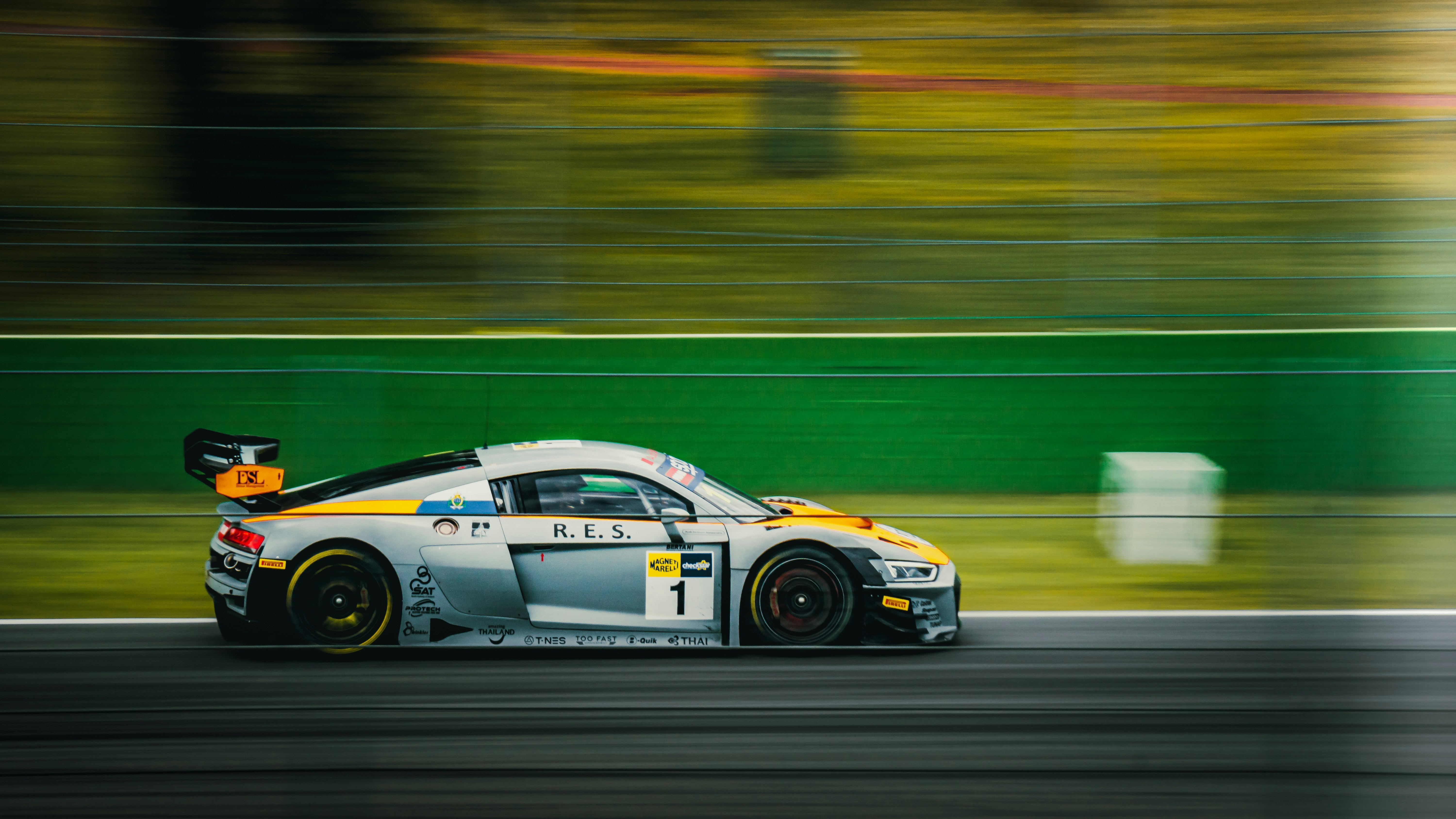 Photo by isaacmaffeis