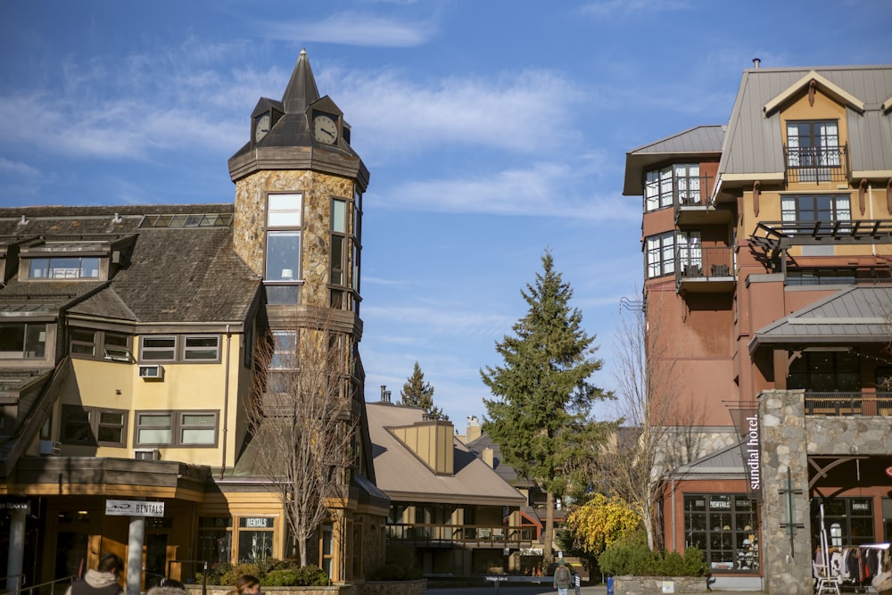 a clock tower in the middle of a town