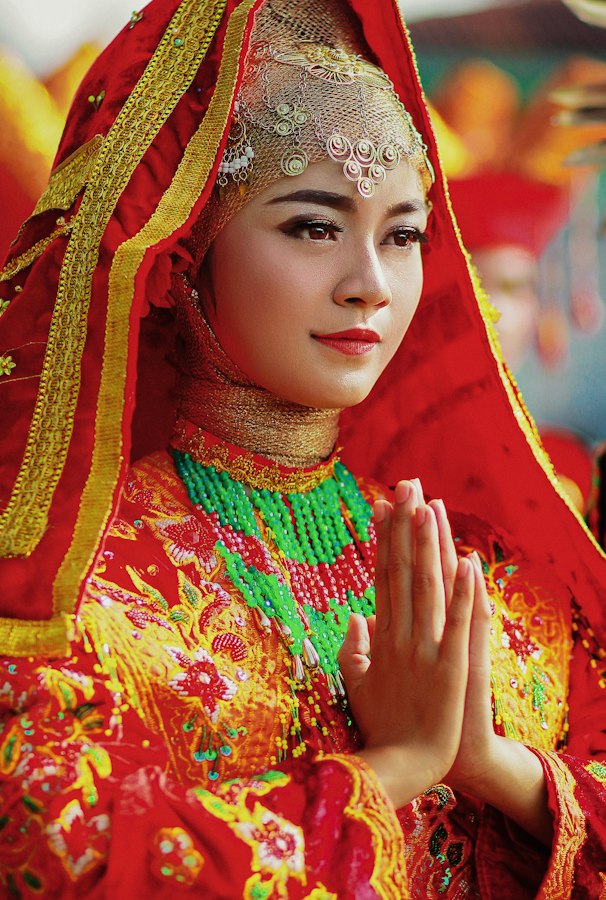 Paket Rias Adat Minang Suntiang